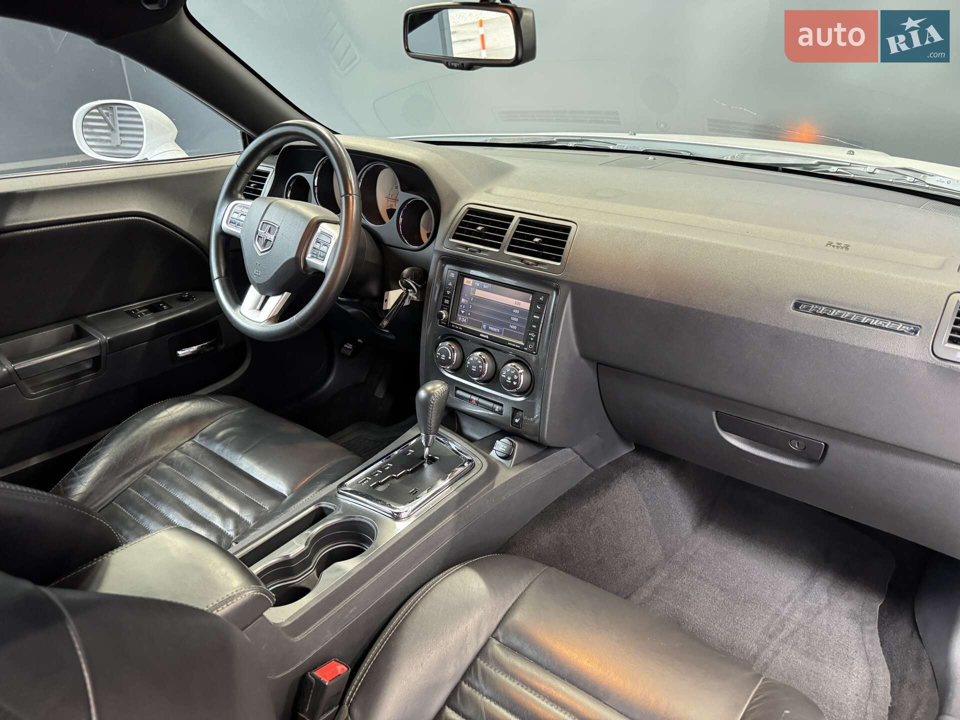 Dodge Challenger 2013 VIN 2C3CDYAG2EH177166 фото оголошення 34 з 40