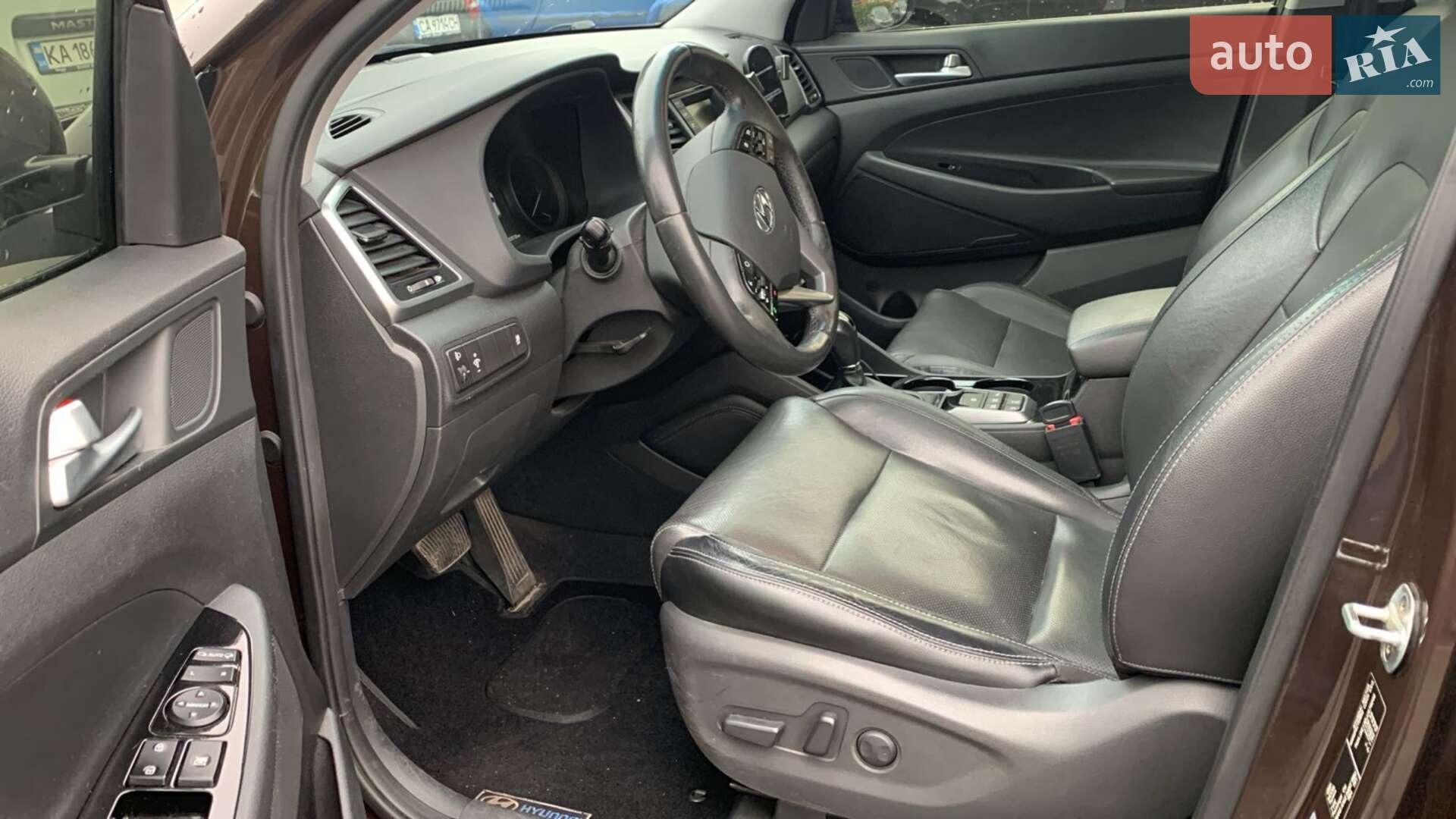 Hyundai Tucson 2017 VIN TMAJ3813DJJ470246 фото оголошення 7 з 17