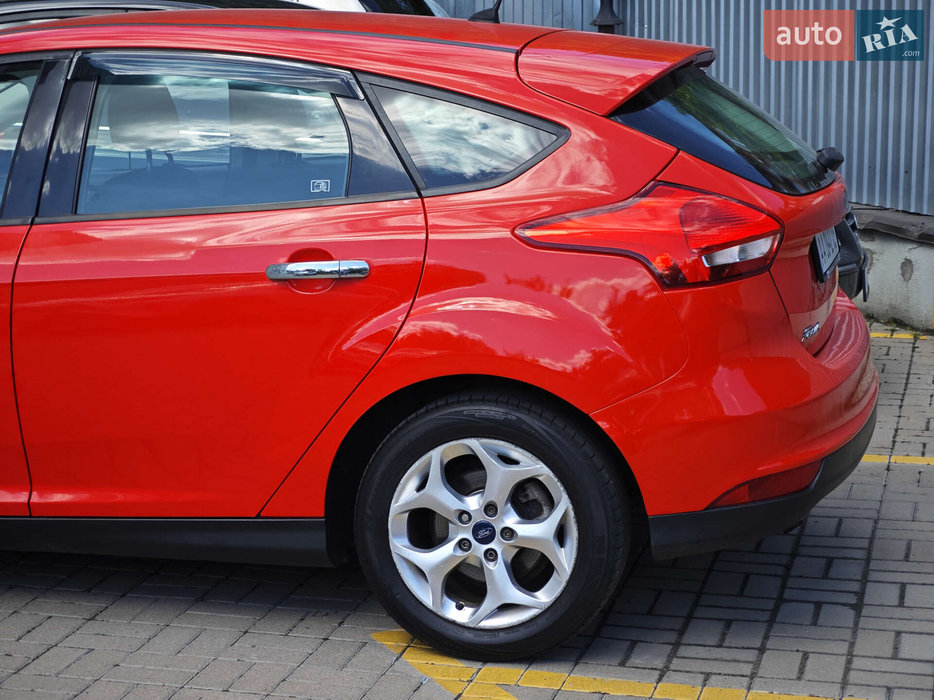 Ford Focus 2015 VIN WF05XXGCC5FL43732 фото оголошення 20 з 32
