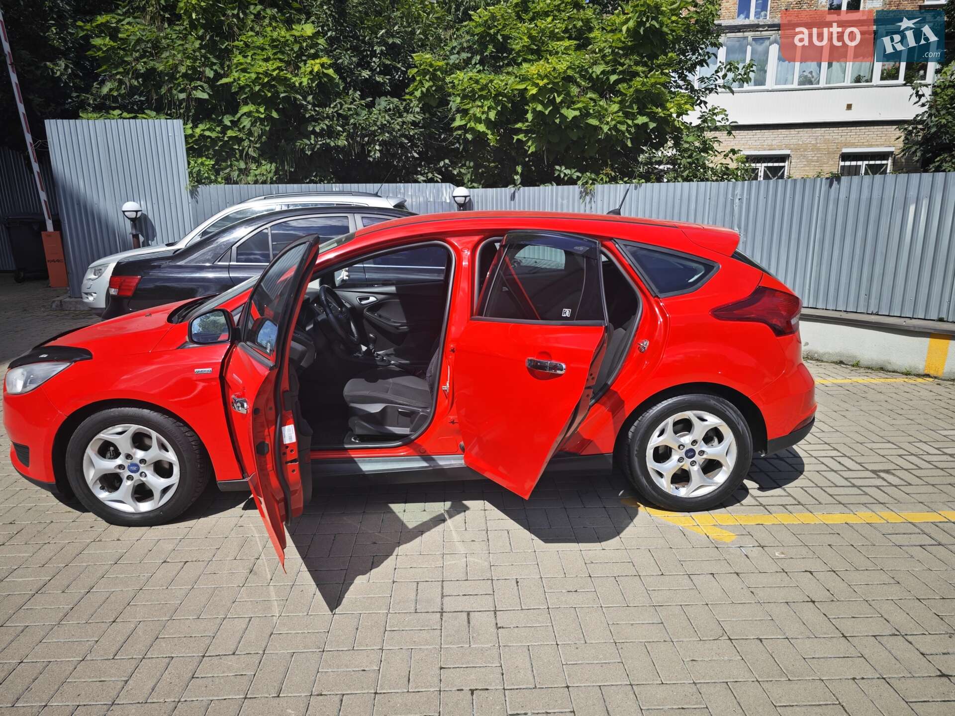 Ford Focus 2015 VIN WF05XXGCC5FL43732 фото оголошення 5 з 32