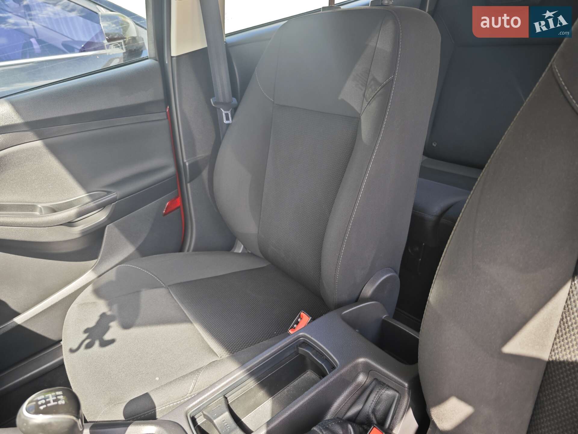 Ford Focus 2015 VIN WF05XXGCC5FL43732 фото оголошення 21 з 32