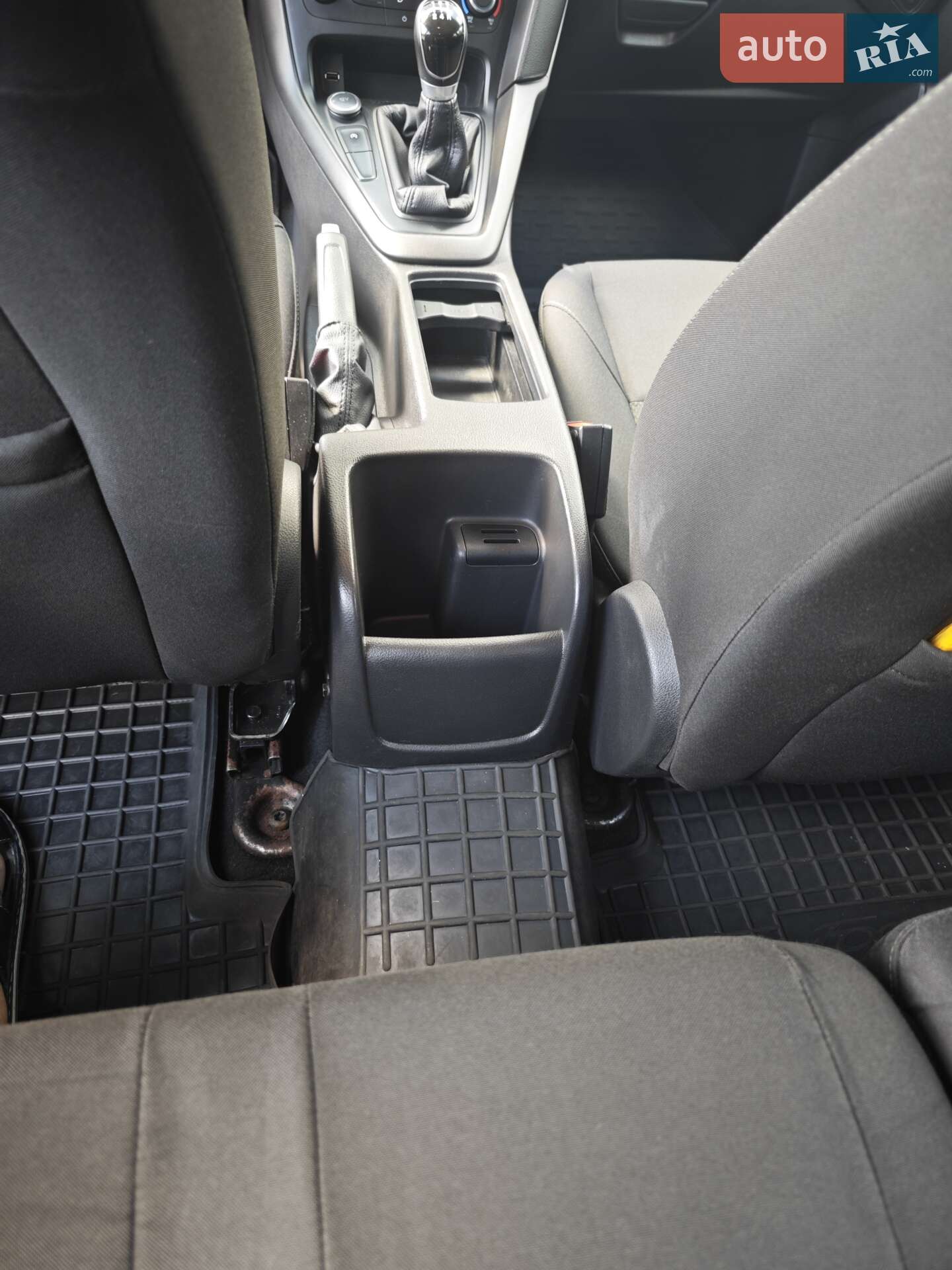 Ford Focus 2015 VIN WF05XXGCC5FL43732 фото оголошення 27 з 32