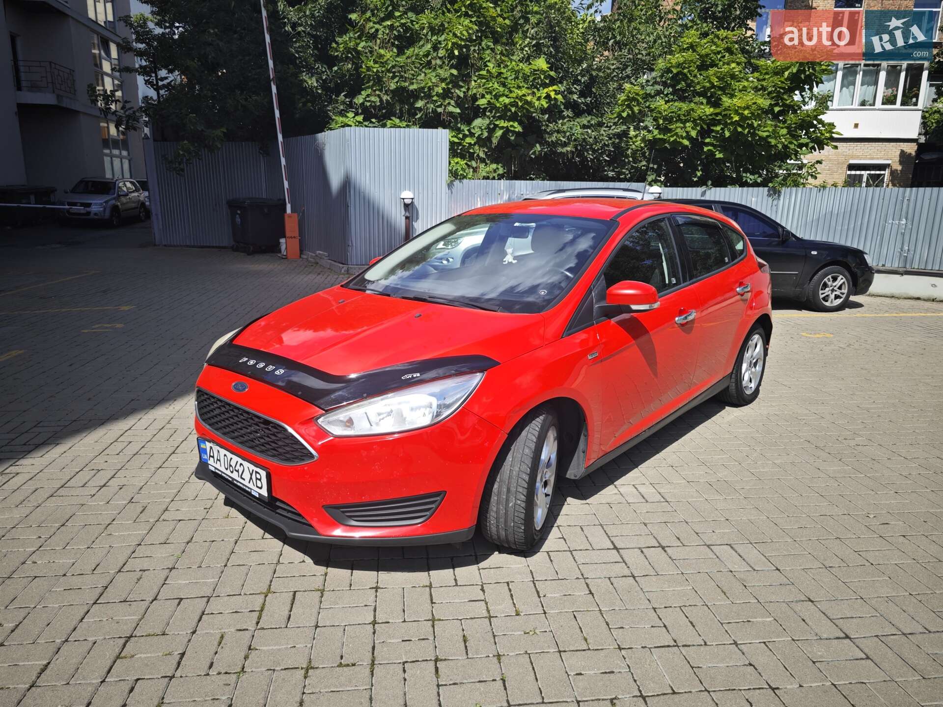 Ford Focus 2015 VIN WF05XXGCC5FL43732 фото оголошення 2 з 32