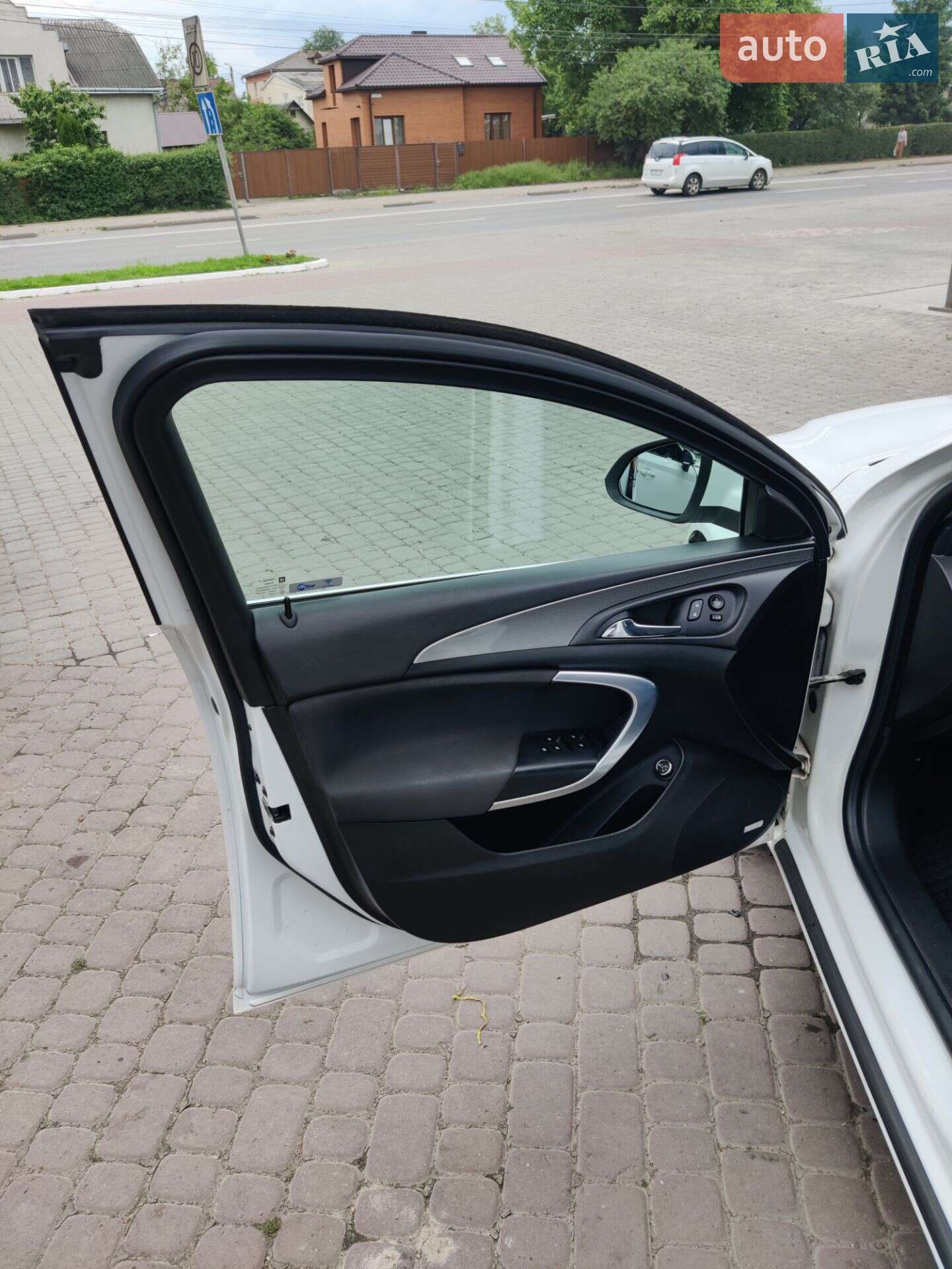 Opel Insignia 2015 VIN W0LGM8E23G1010696 фото оголошення 5 з 14