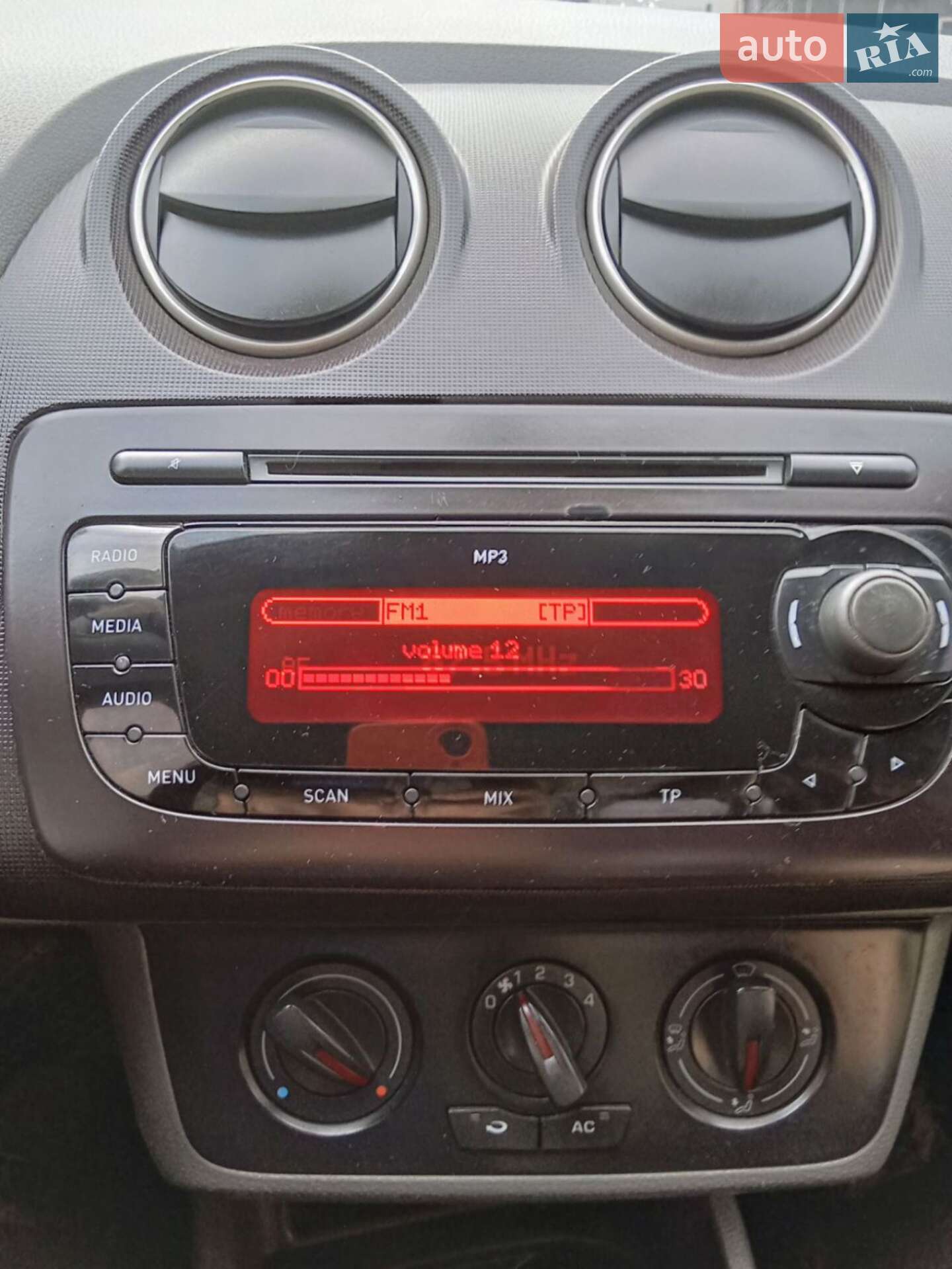 SEAT Ibiza 2011 VIN VSSZZZ6JZCR026063 фото оголошення 14 з 17