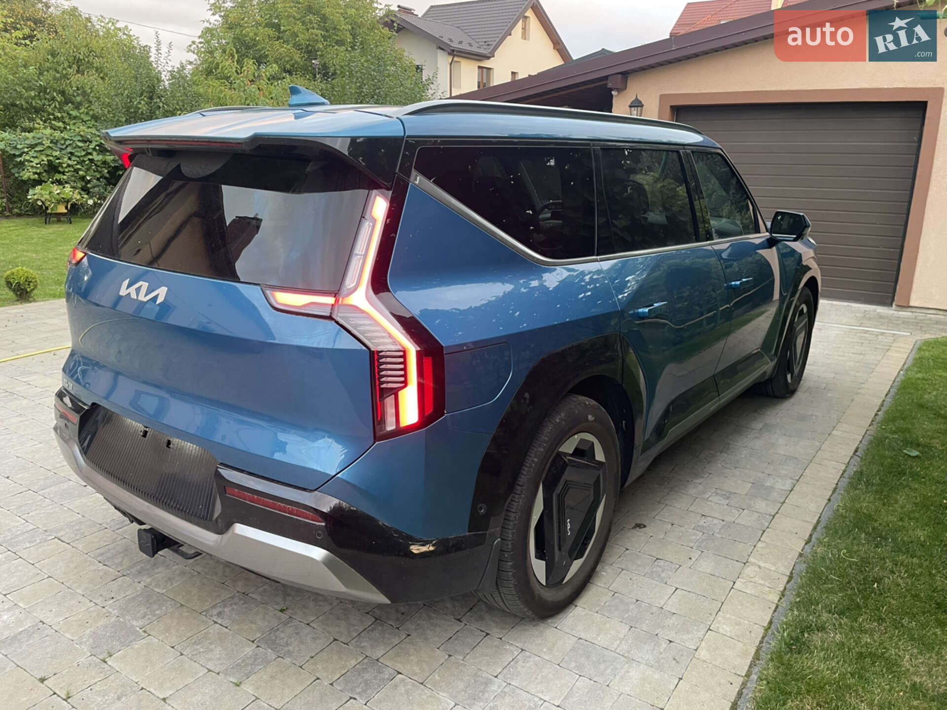 Kia EV9 2023 VIN KNDADFS54R6034361 фото оголошення 9 з 39