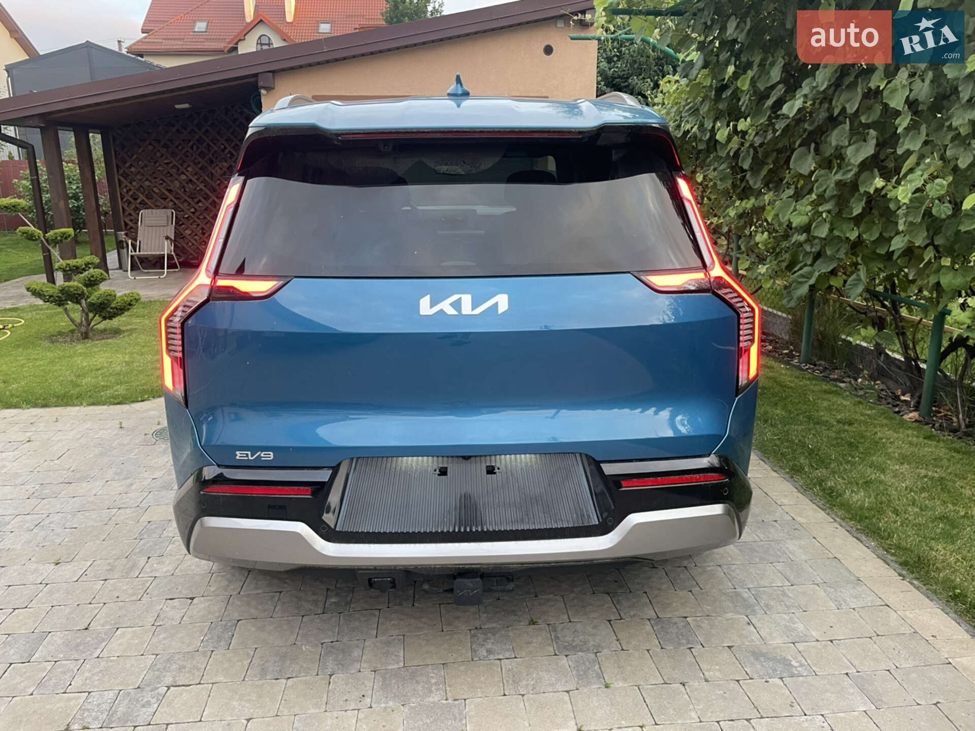 Kia EV9 2023 VIN KNDADFS54R6034361 фото оголошення 12 з 39