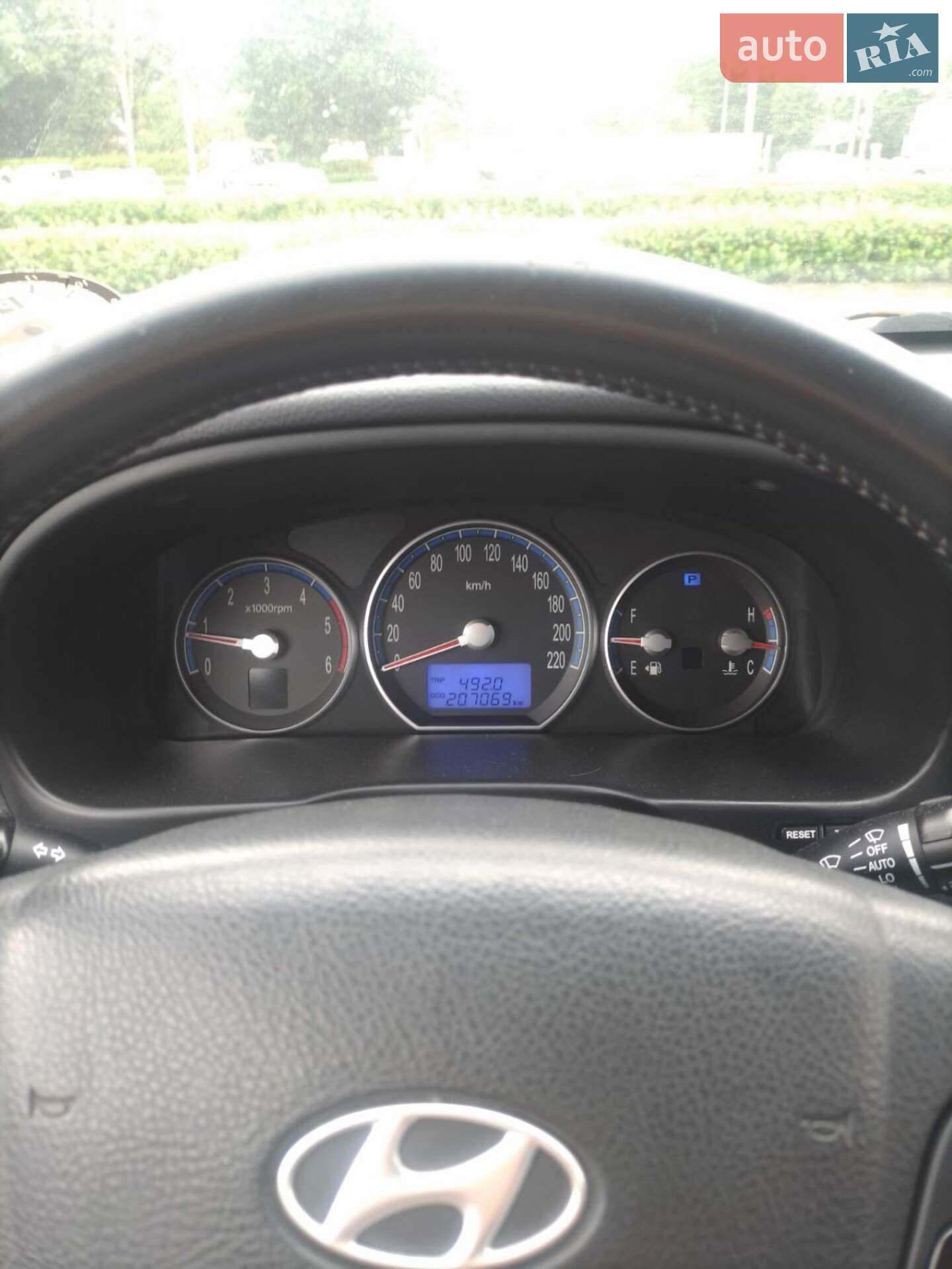 Hyundai Santa FE 2007 VIN KMHSH81WP7U171688 фото оголошення 2 з 18