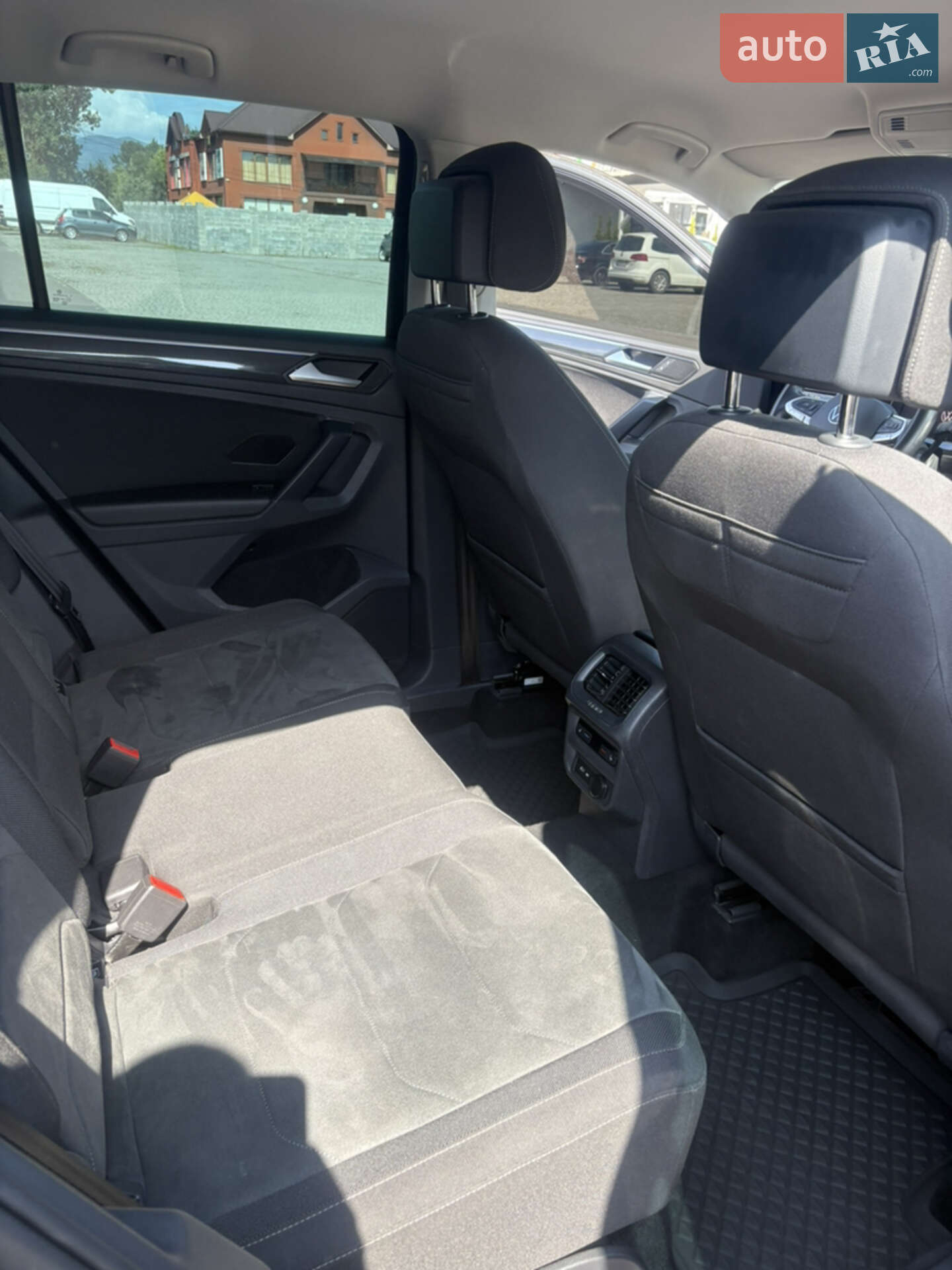 Volkswagen Tiguan 2021 VIN WVGZZZ5NZMW533401 фото оголошення 6 з 11