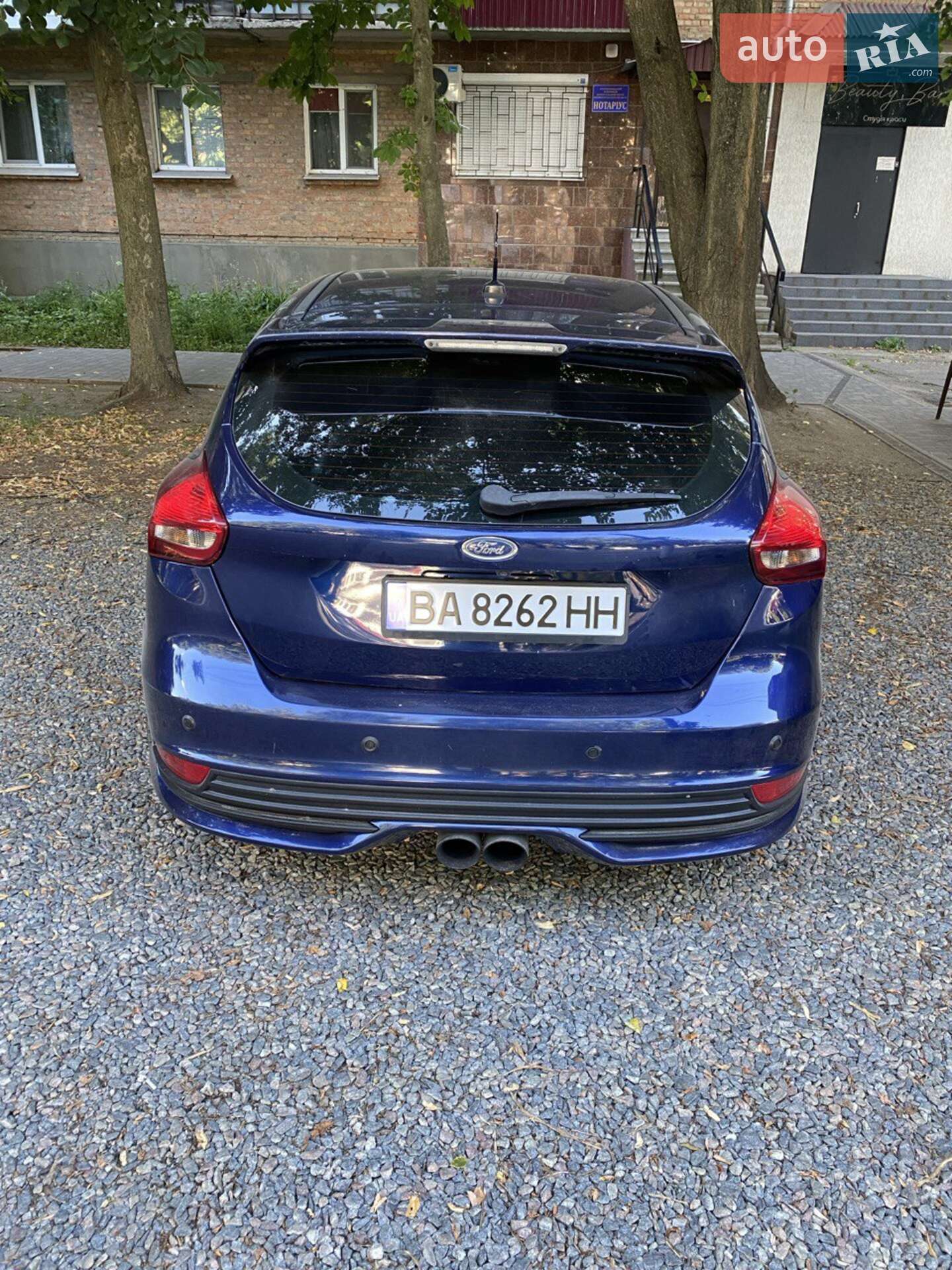 Ford Focus 2017 VIN 1FADP3L99HL292286 фото оголошення 2 з 20