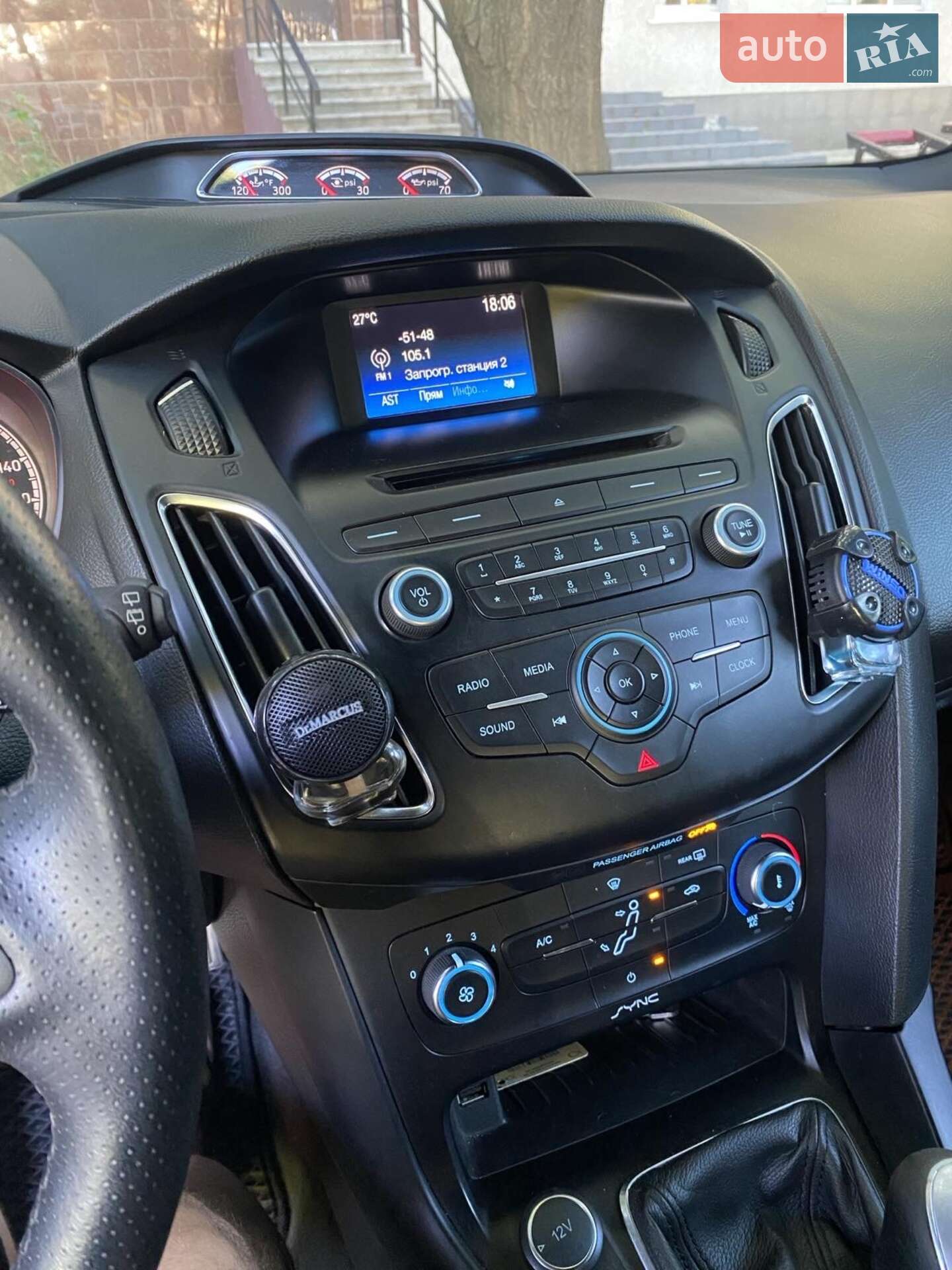 Ford Focus 2017 VIN 1FADP3L99HL292286 фото оголошення 17 з 20