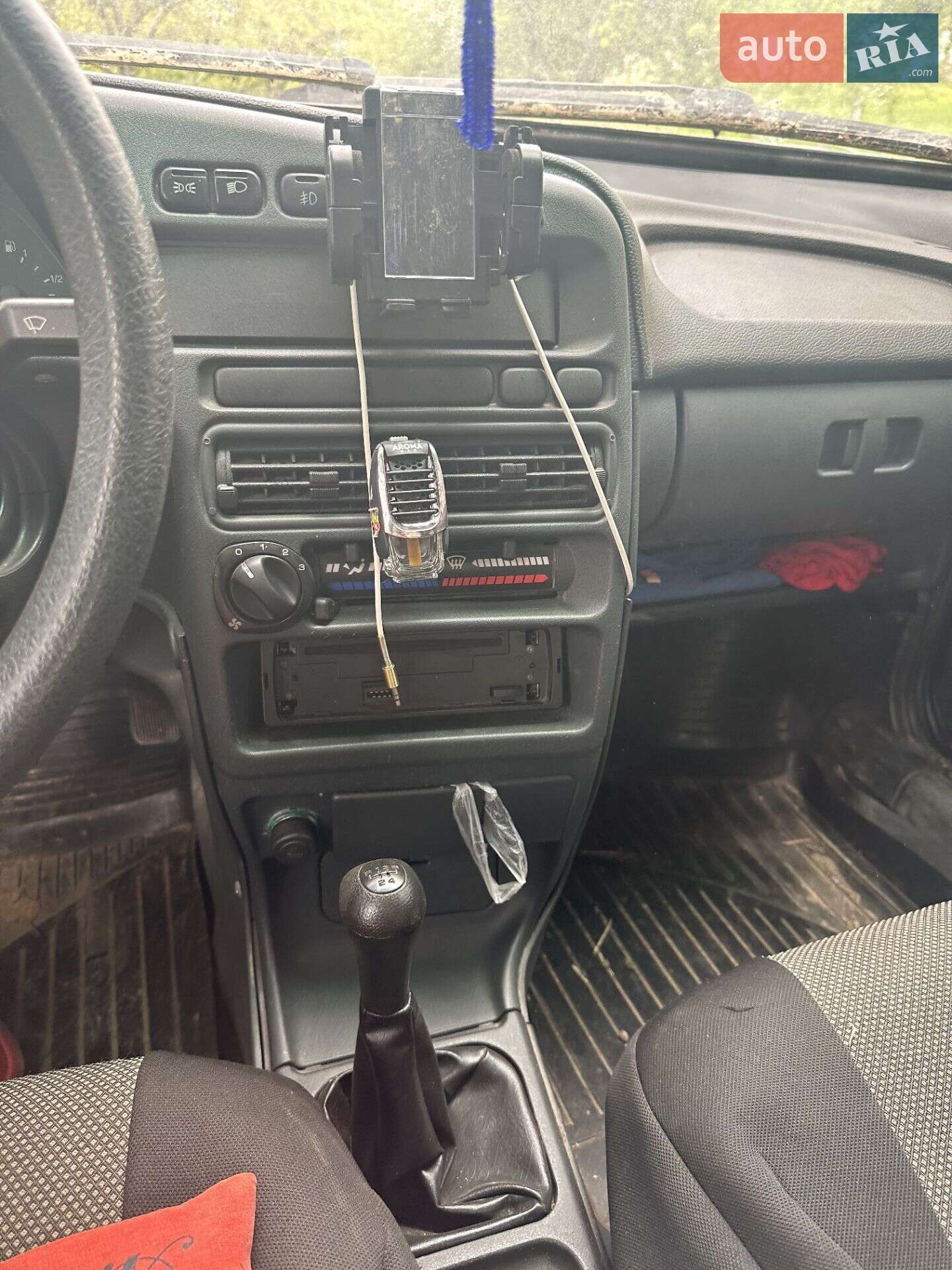 ВАЗ / Lada 2115 Samara 2008 VIN XTA21154094732176 фото оголошення 4 з 11
