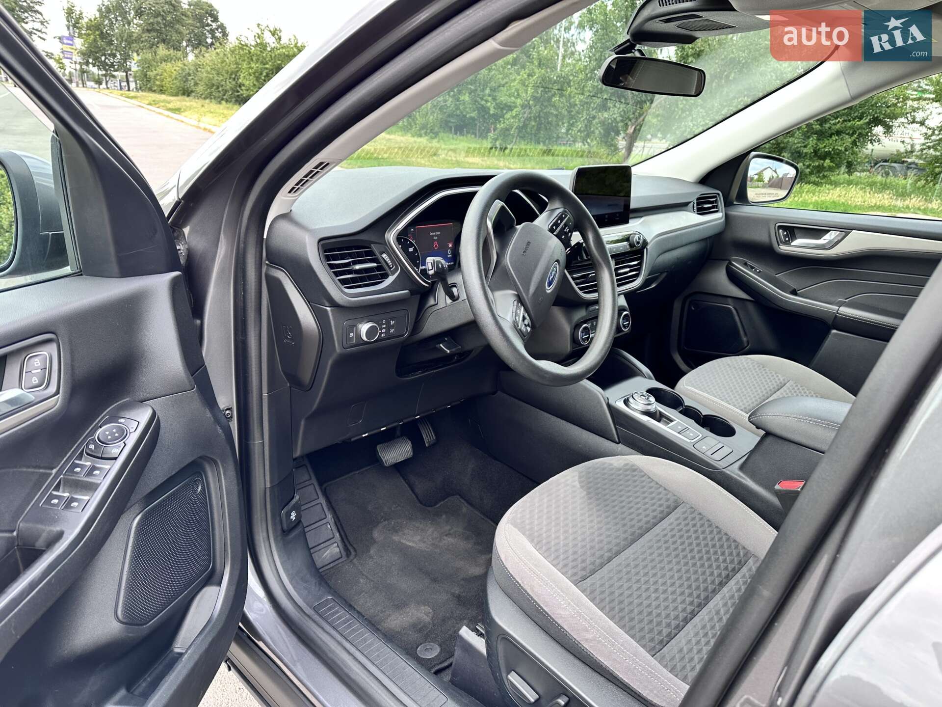 Ford Escape 2021 VIN 1FMCU0BZ0MUA50629 фото оголошення 12 з 20