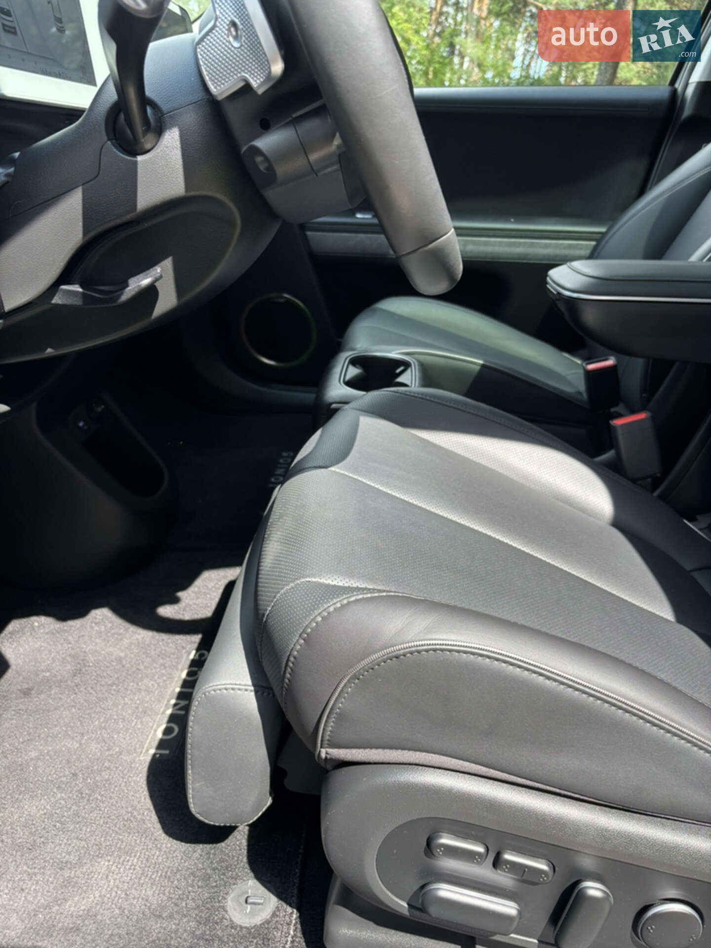 Hyundai Ioniq 5 2023 VIN KM8KR4AE6PU190188 фото оголошення 25 з 40