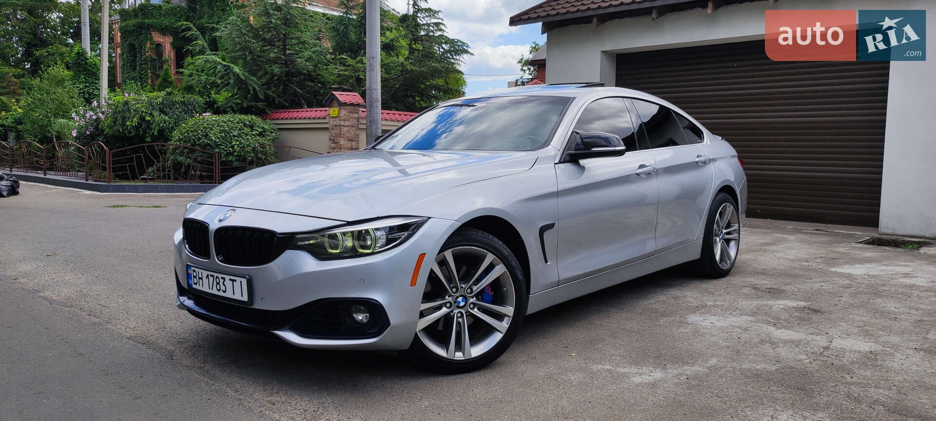 BMW 4 Series Gran Coupe 2018 VIN WBA4J3C51KBL06166 фото оголошення 3 з 145
