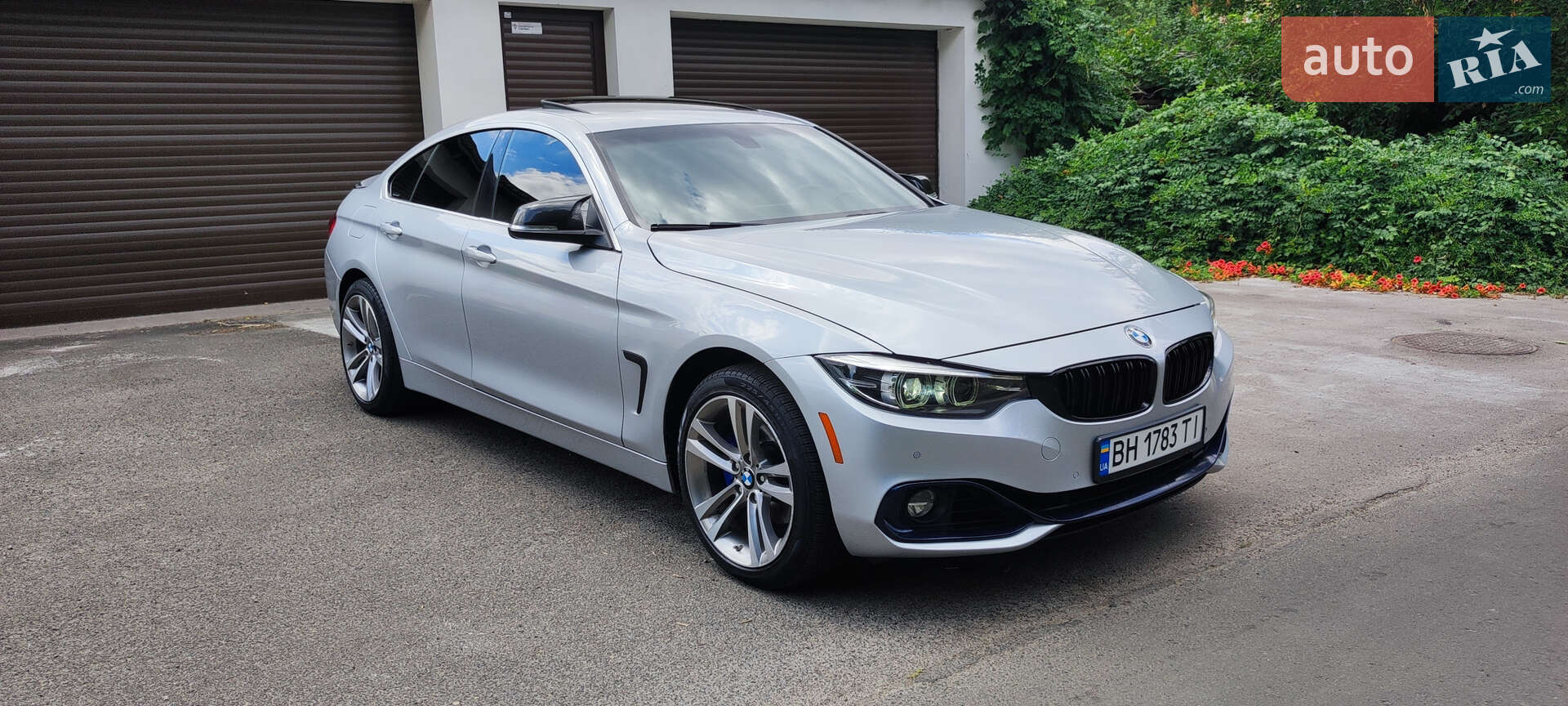 BMW 4 Series Gran Coupe 2018 VIN WBA4J3C51KBL06166 фото оголошення 10 з 145