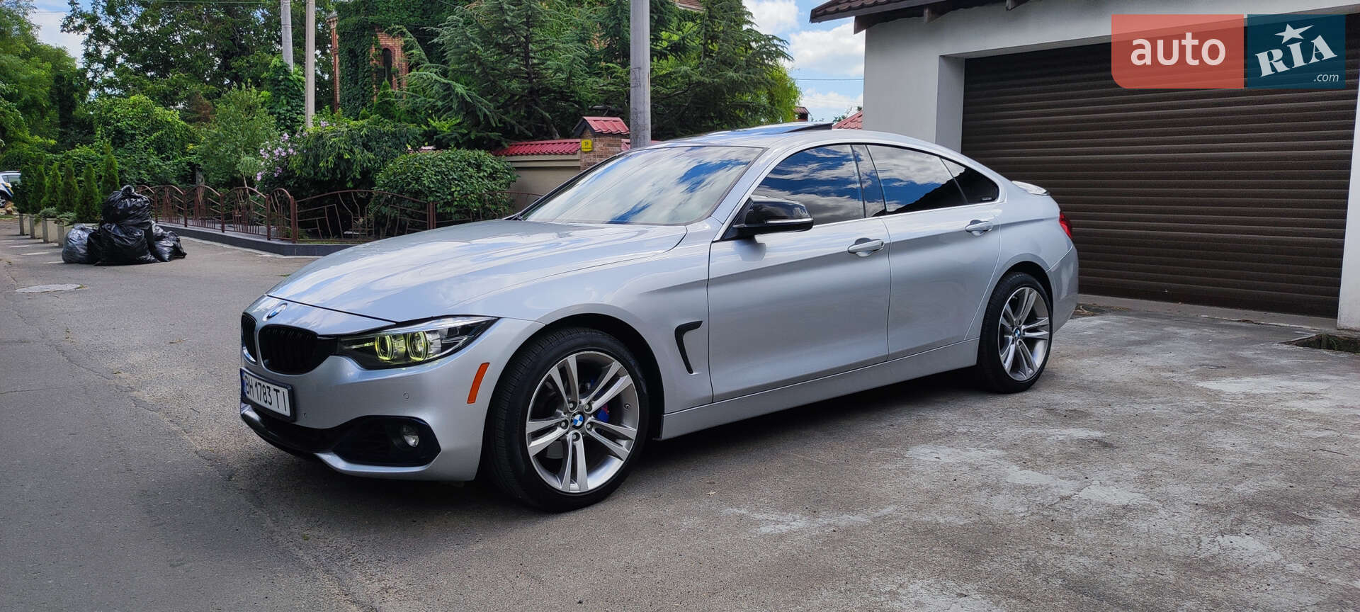BMW 4 Series Gran Coupe 2018 VIN WBA4J3C51KBL06166 фото оголошення 19 з 145