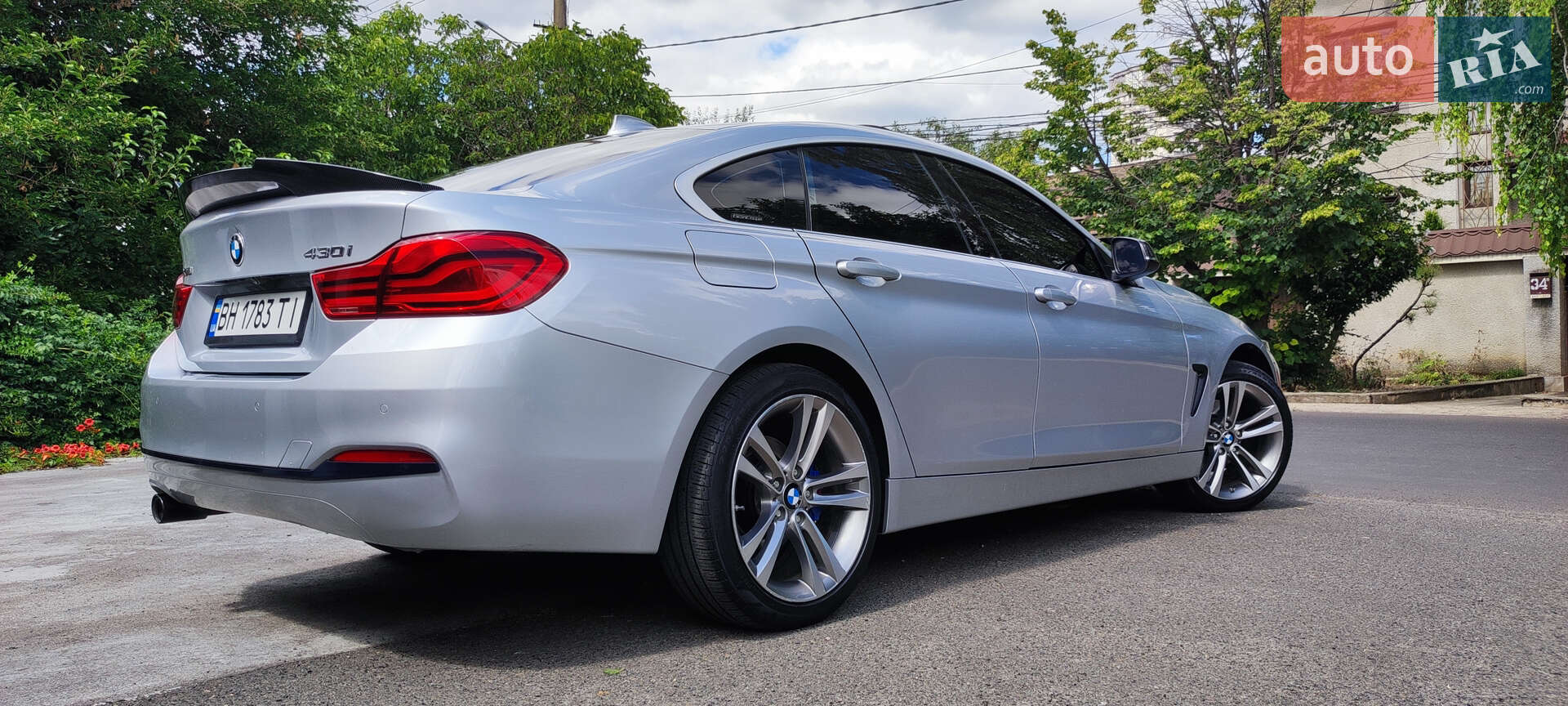 BMW 4 Series Gran Coupe 2018 VIN WBA4J3C51KBL06166 фото оголошення 27 з 145