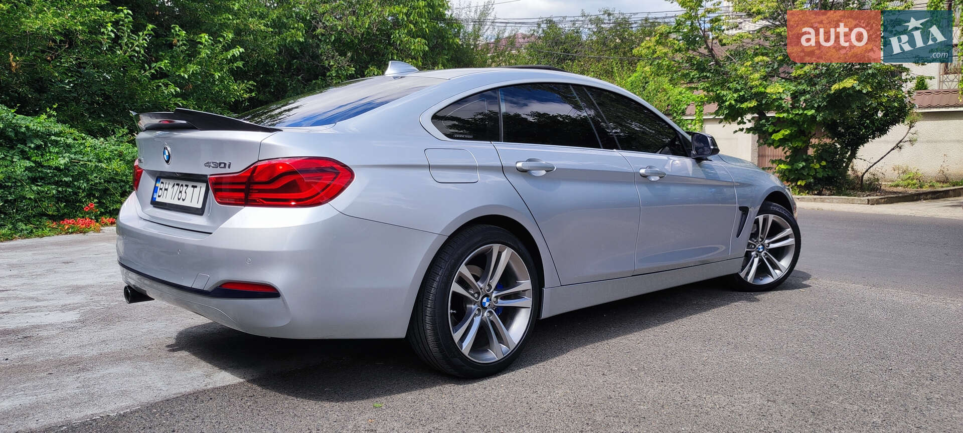 BMW 4 Series Gran Coupe 2018 VIN WBA4J3C51KBL06166 фото оголошення 30 з 145