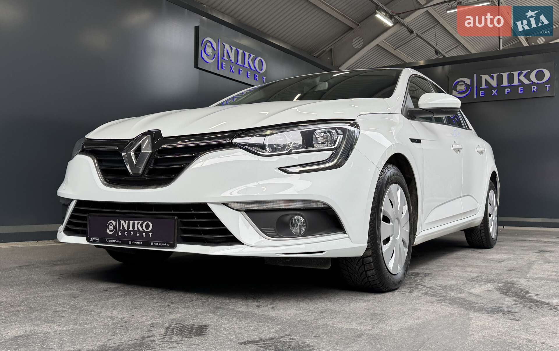 Renault Megane 2018 VIN VF1RFB00861178337 фото оголошення 3 з 41