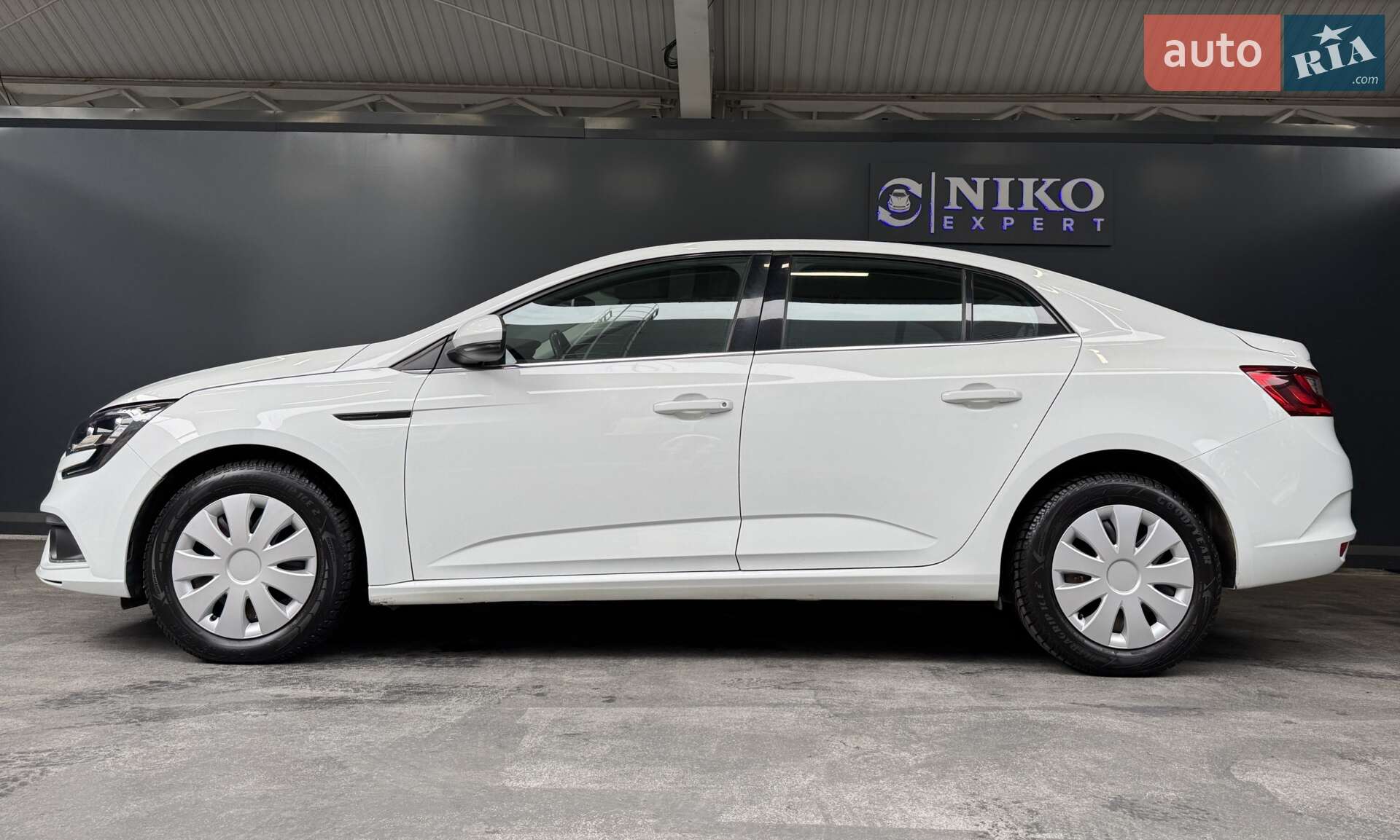 Renault Megane 2018 VIN VF1RFB00861178337 фото оголошення 8 з 41