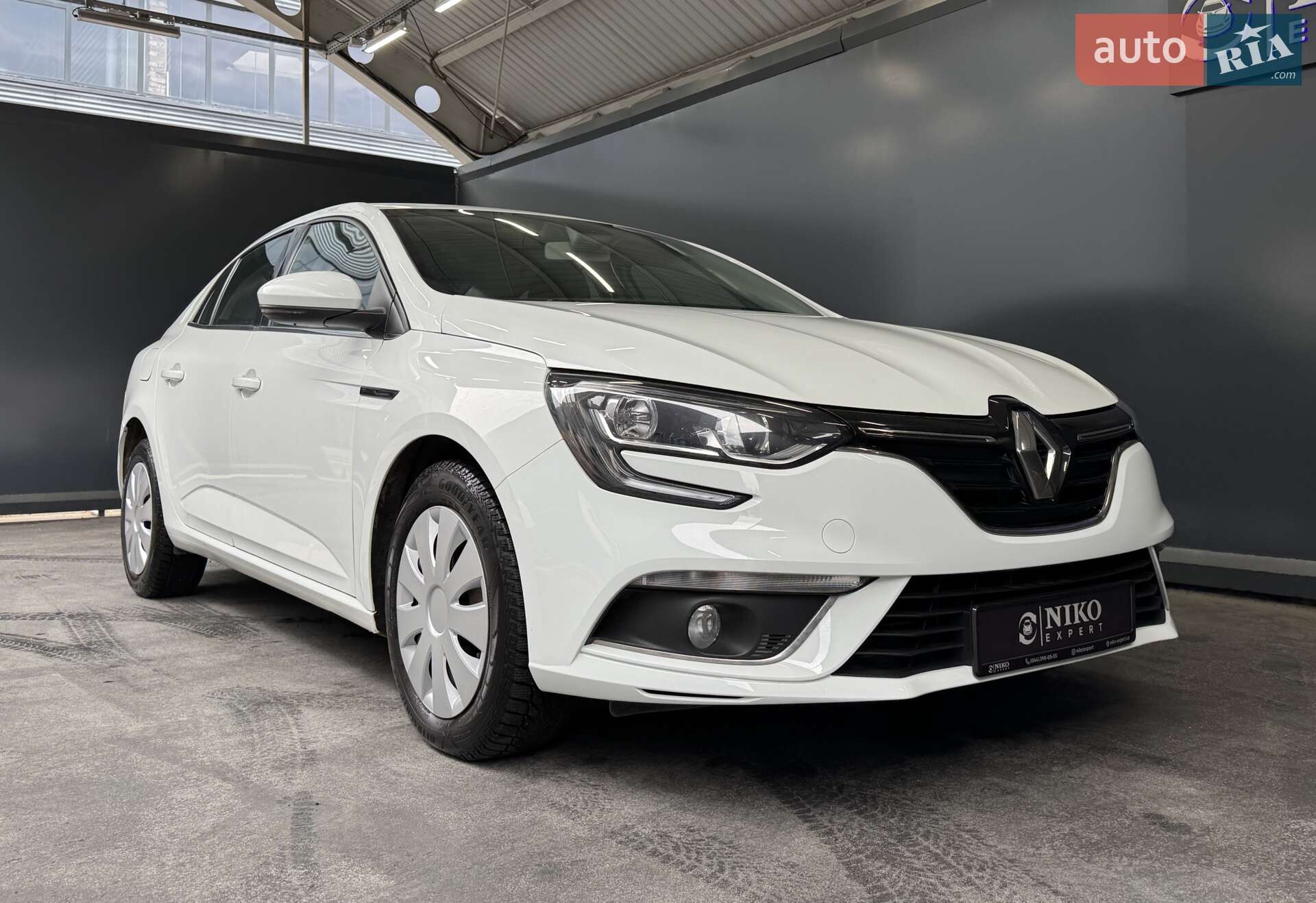Renault Megane 2018 VIN VF1RFB00861178337 фото оголошення 23 з 41