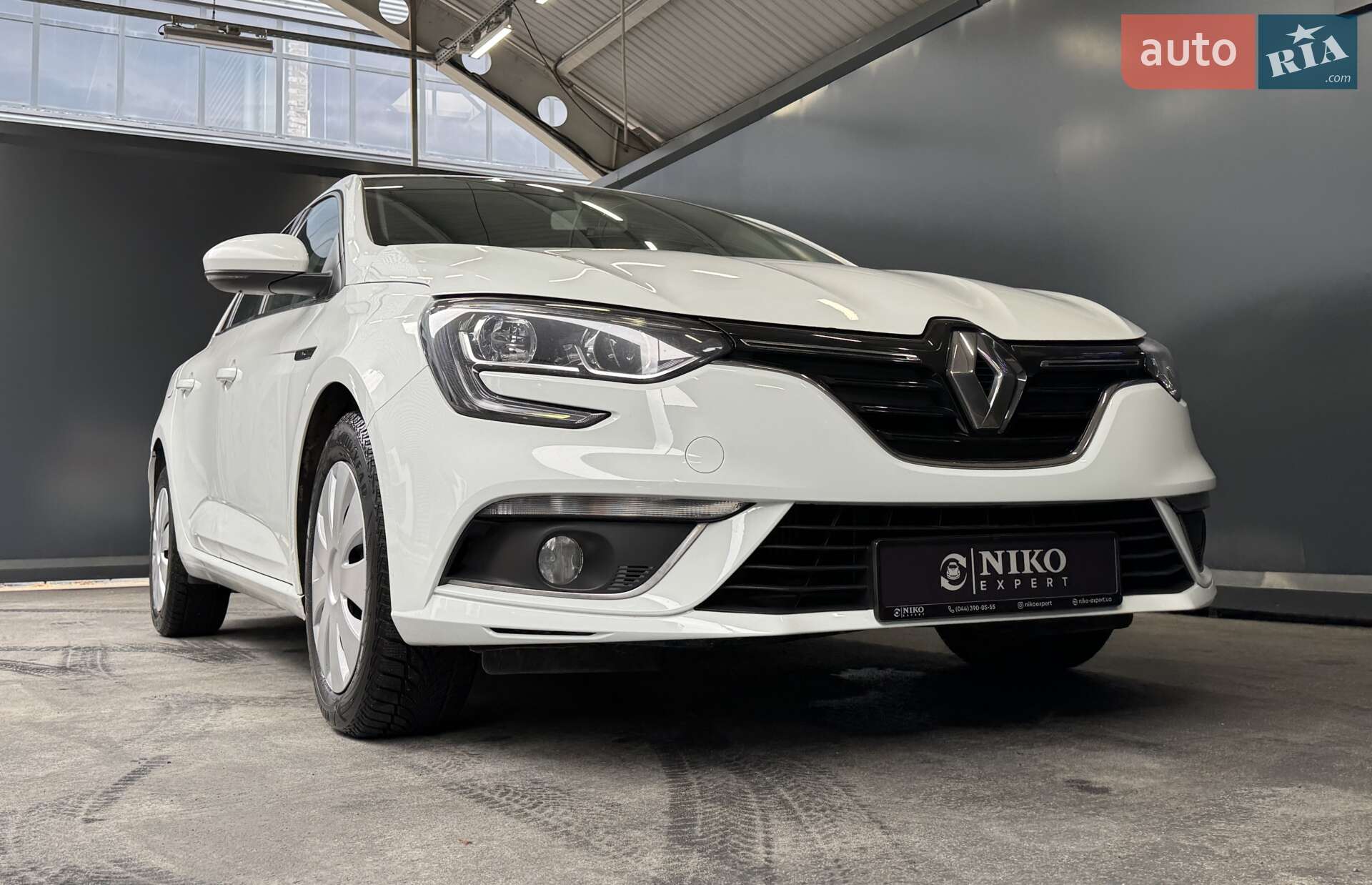 Renault Megane 2018 VIN VF1RFB00861178337 фото оголошення 25 з 41