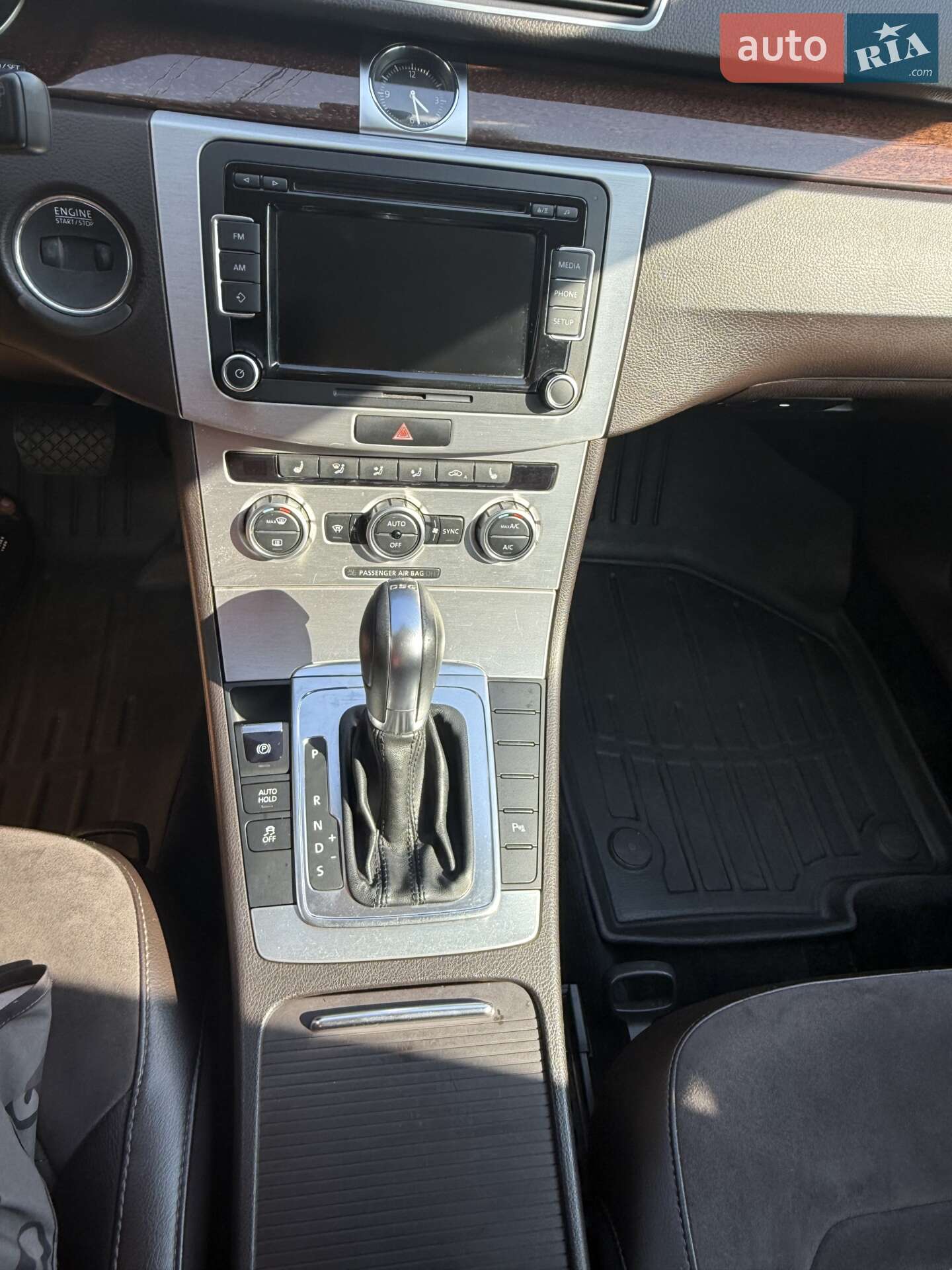 Volkswagen Passat 2012 VIN WVWZZZ3CZDE063690 фото оголошення 2 з 13