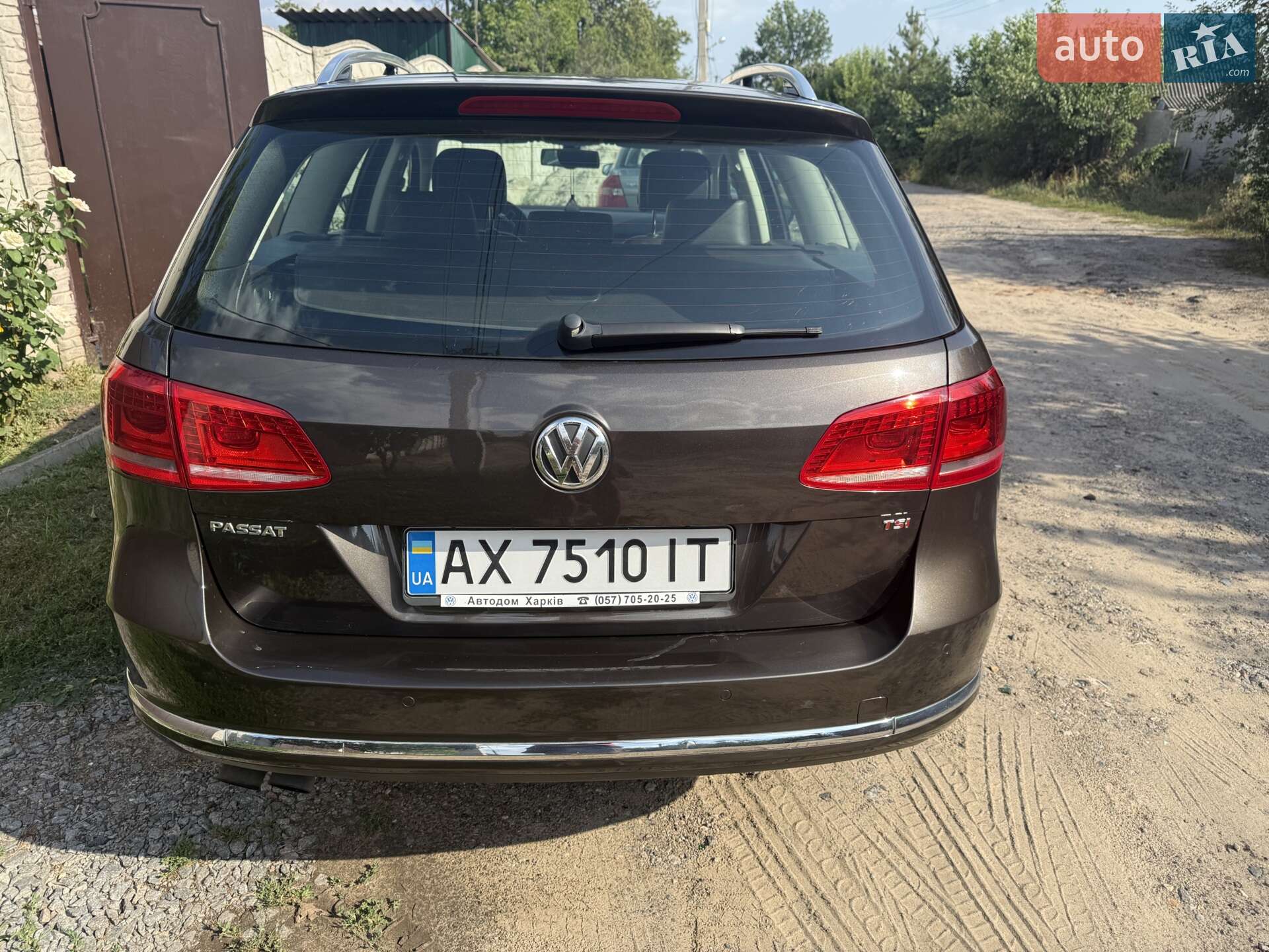 Volkswagen Passat 2012 VIN WVWZZZ3CZDE063690 фото оголошення 9 з 13