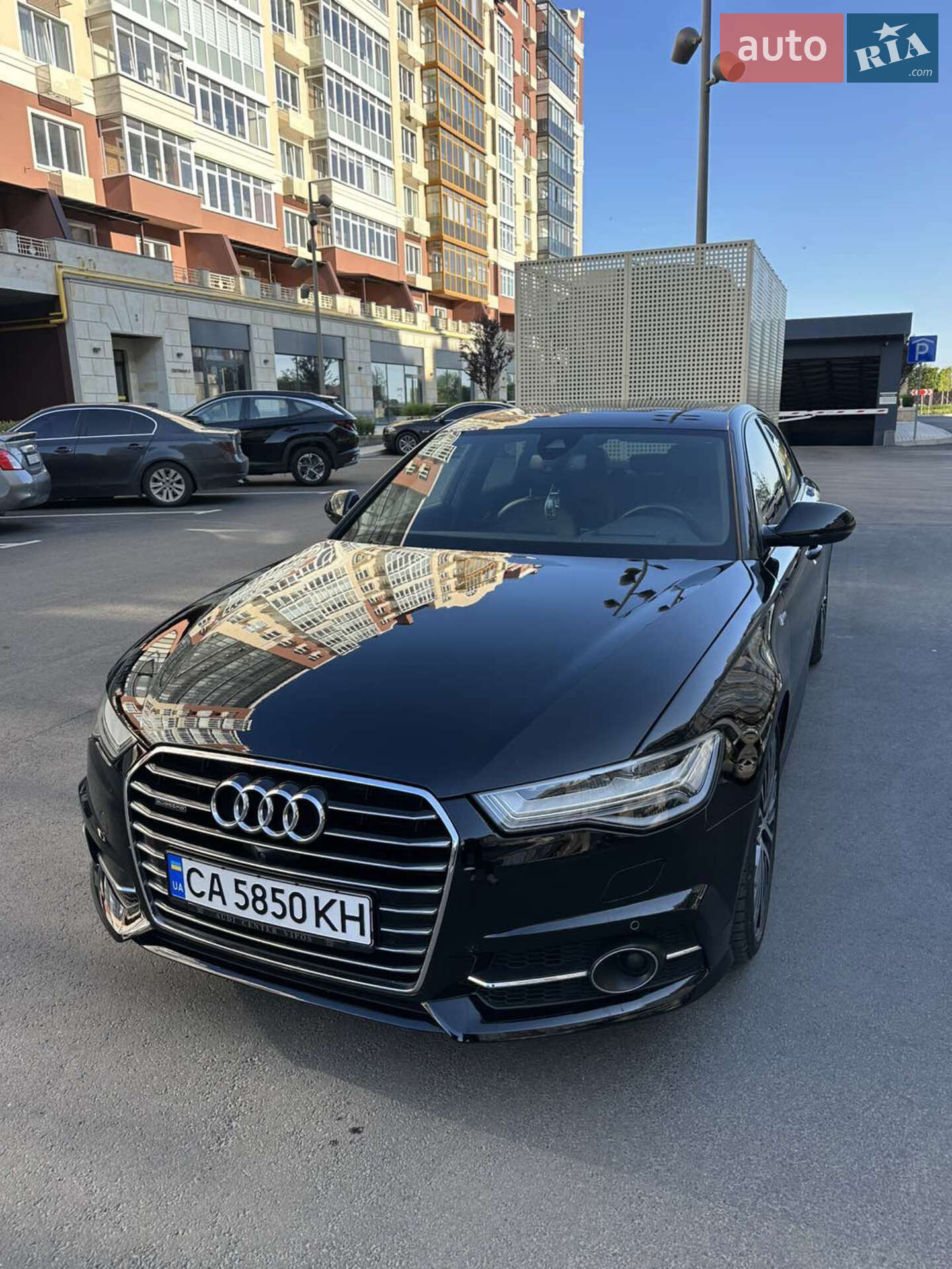 Audi A6 2017 VIN WAUH3BFCXJN031104 фото оголошення 6 з 16