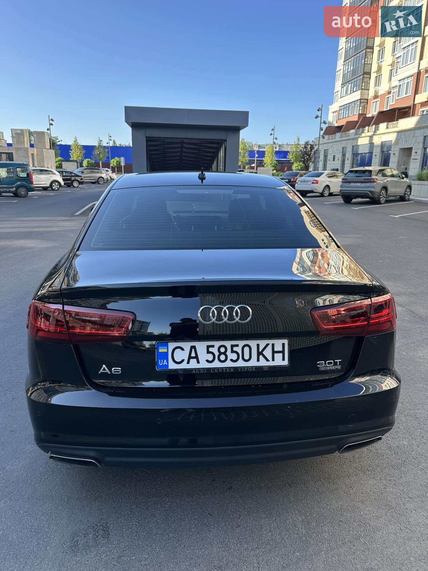 Audi A6 2017 VIN WAUH3BFCXJN031104 фото оголошення 9 з 16