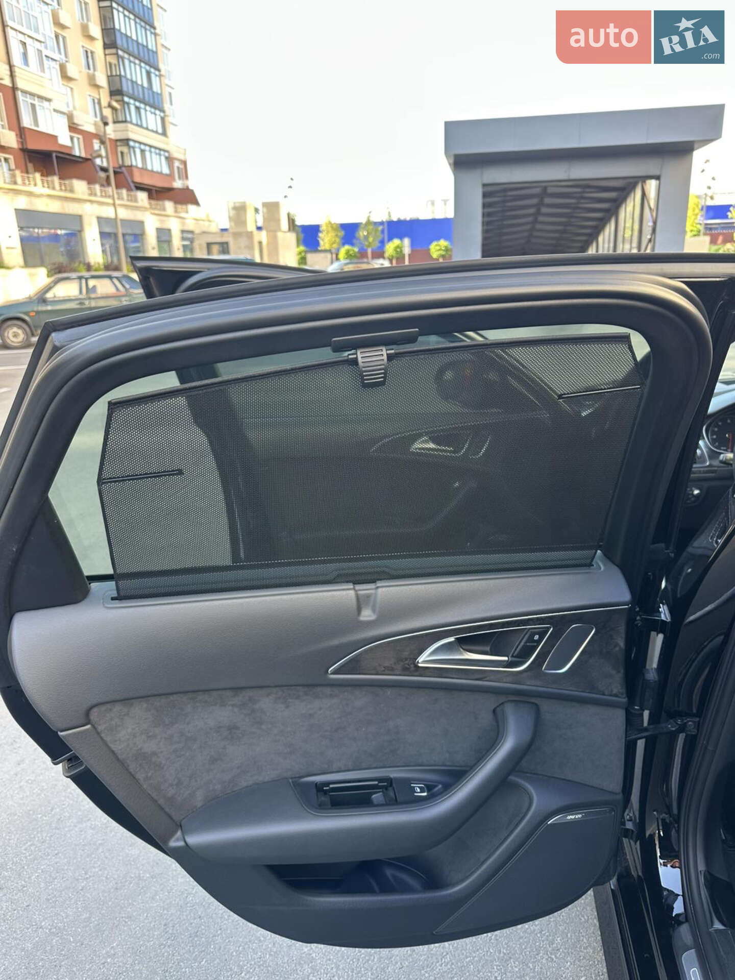 Audi A6 2017 VIN WAUH3BFCXJN031104 фото оголошення 11 з 16