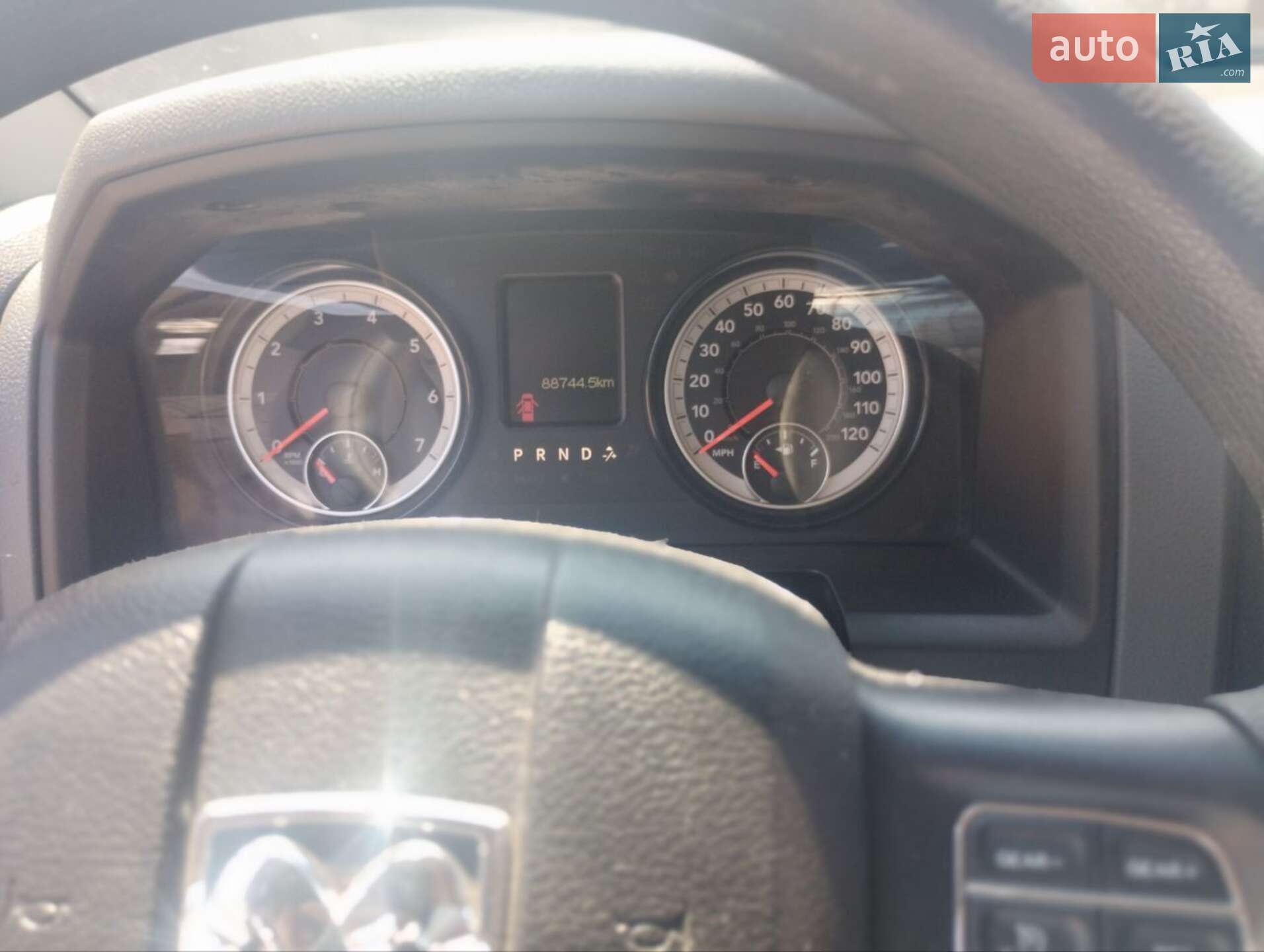Ram 1500 2018 VIN 1C6RR7FG2KS523612 фото оголошення 2 з 12