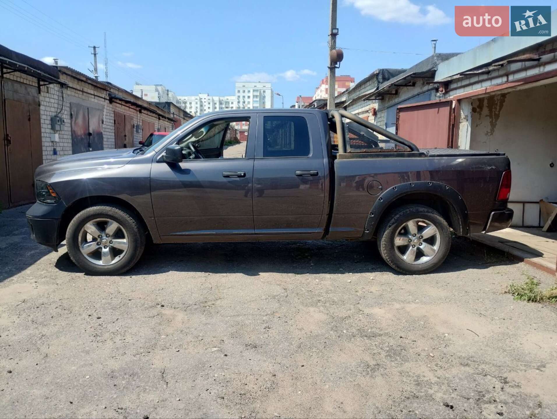 Ram 1500 2018 VIN 1C6RR7FG2KS523612 фото оголошення 7 з 12