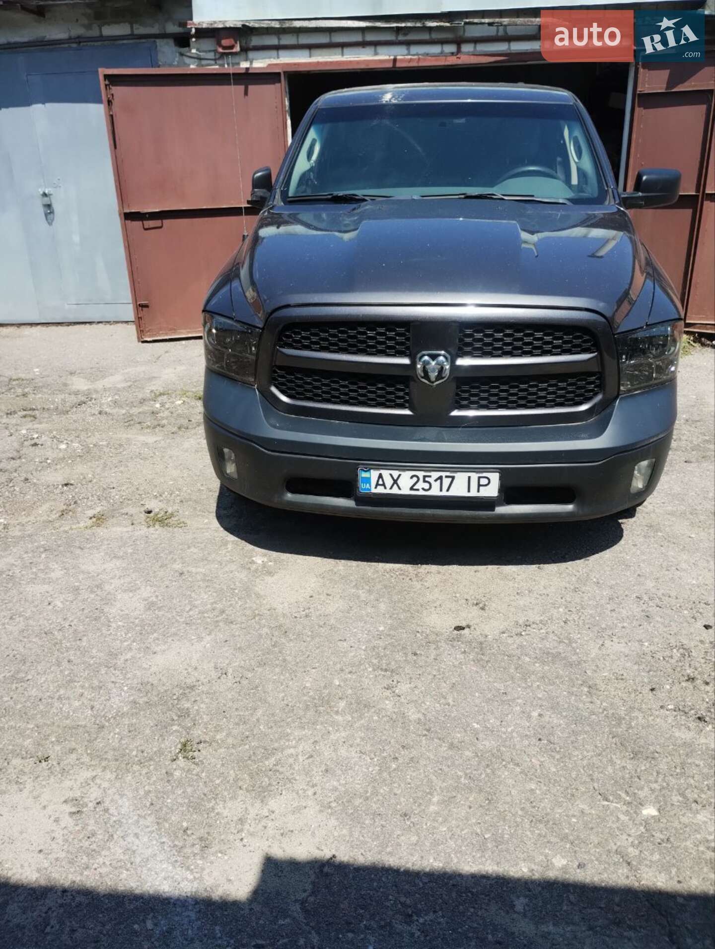 Ram 1500 2018 VIN 1C6RR7FG2KS523612 фото оголошення 8 з 12