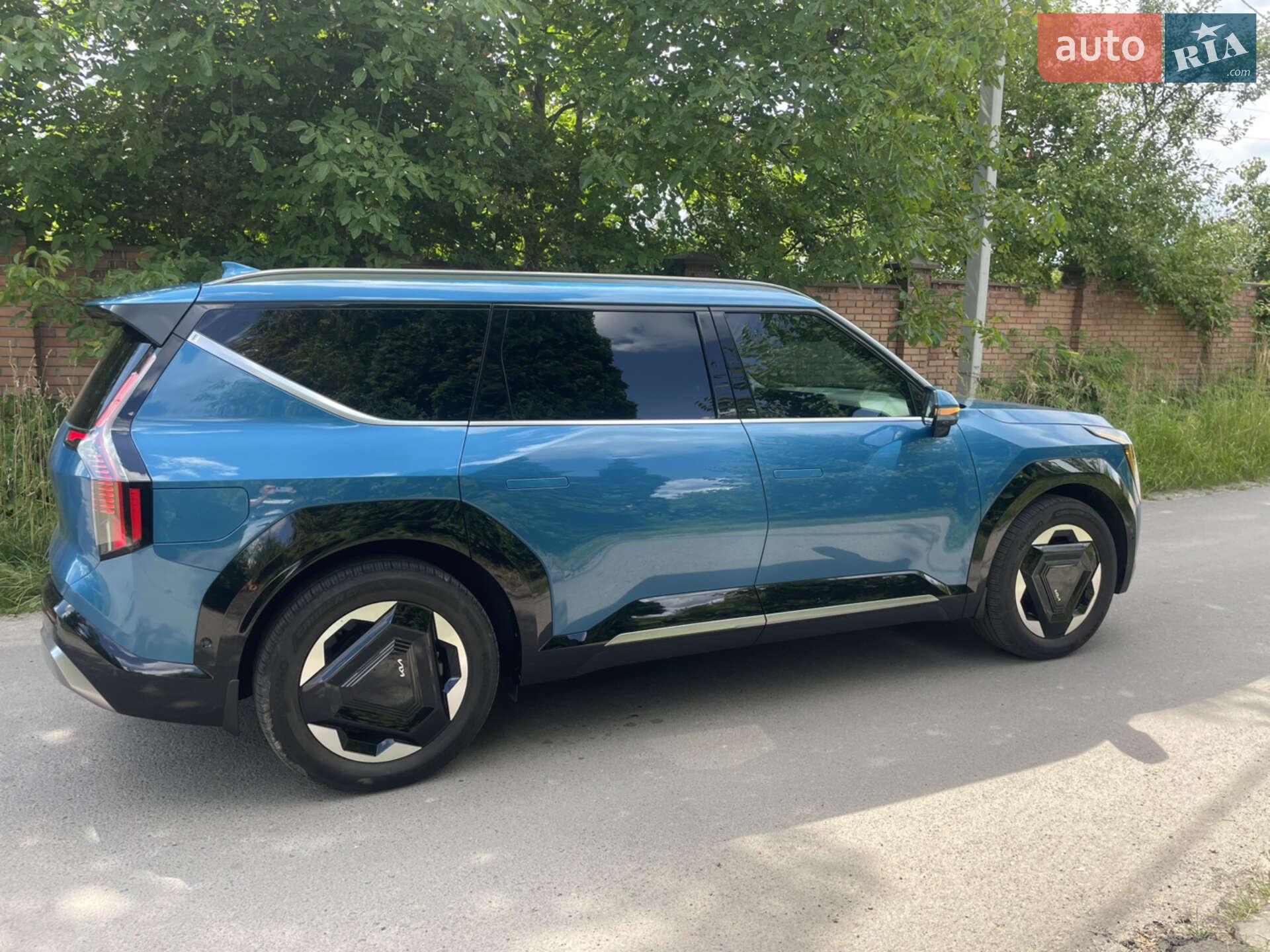 Kia EV9 2023 VIN KNDADFS54R6034361 фото оголошення 6 з 39