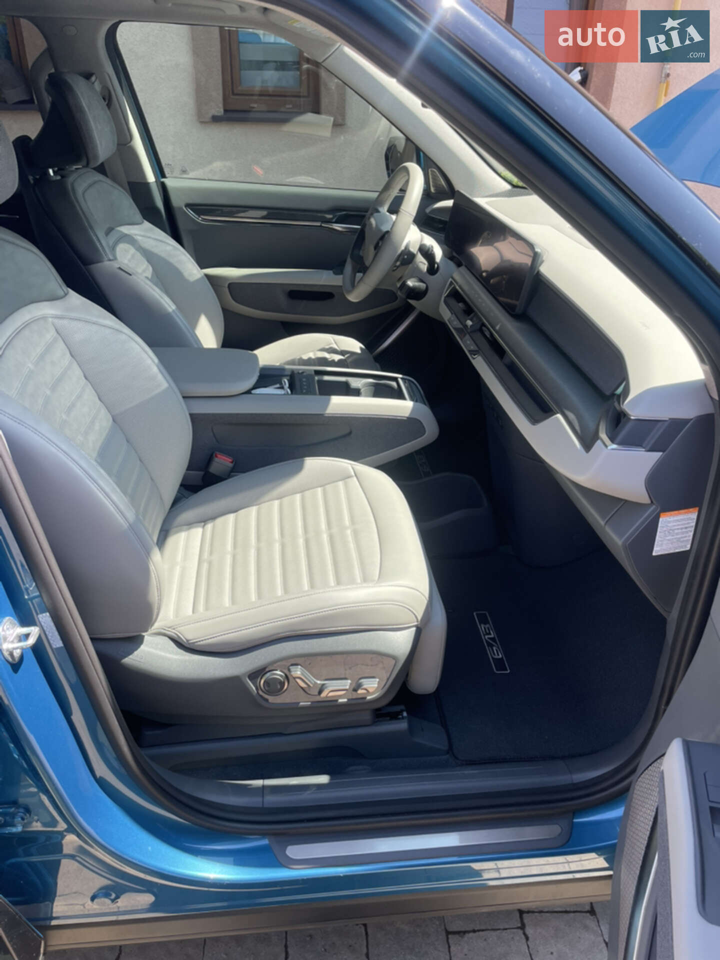 Kia EV9 2023 VIN KNDADFS54R6034361 фото оголошення 27 з 39