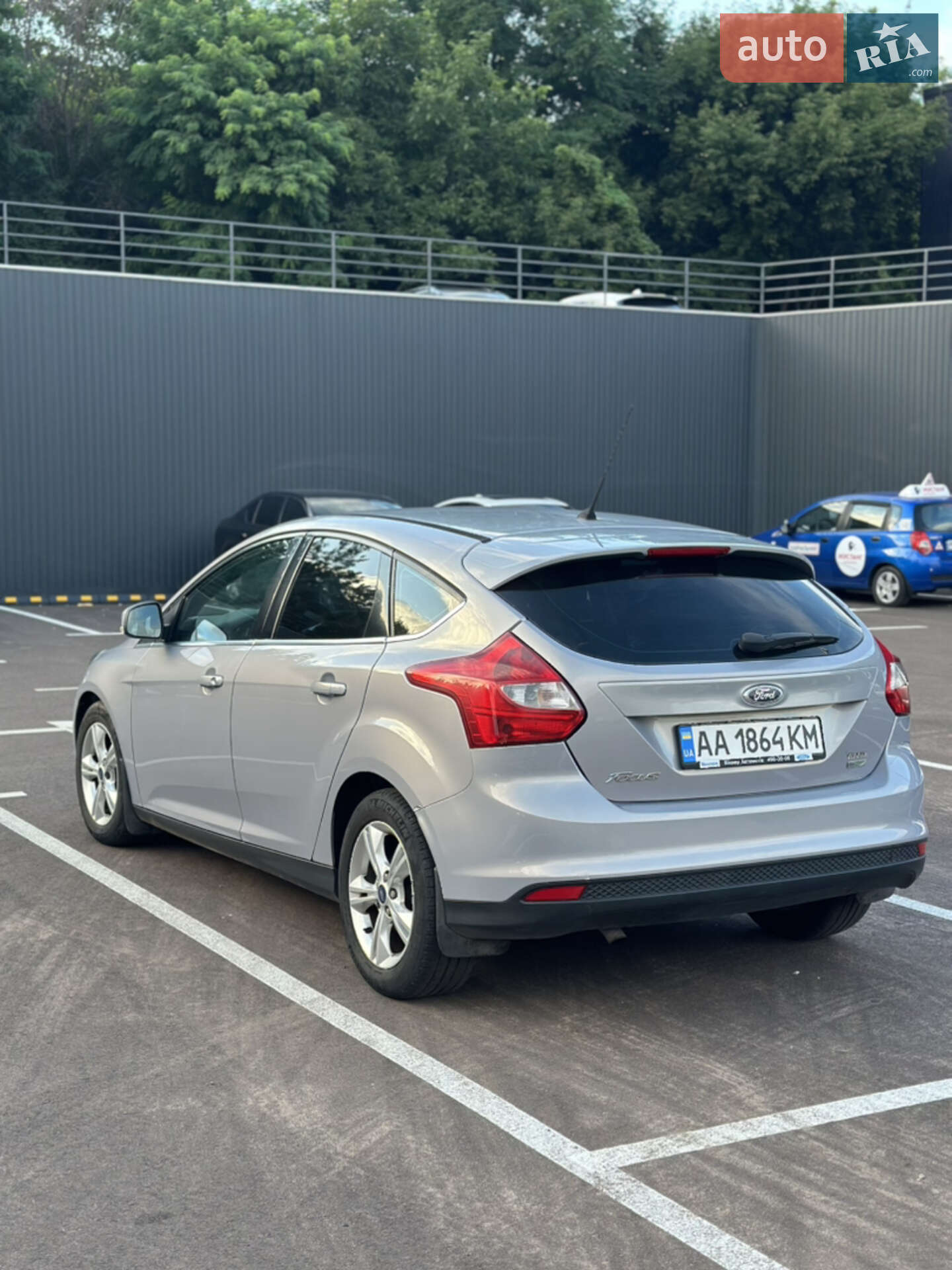 Ford Focus 2013 VIN WF0KXXGCBKDA28992 фото оголошення 4 з 19