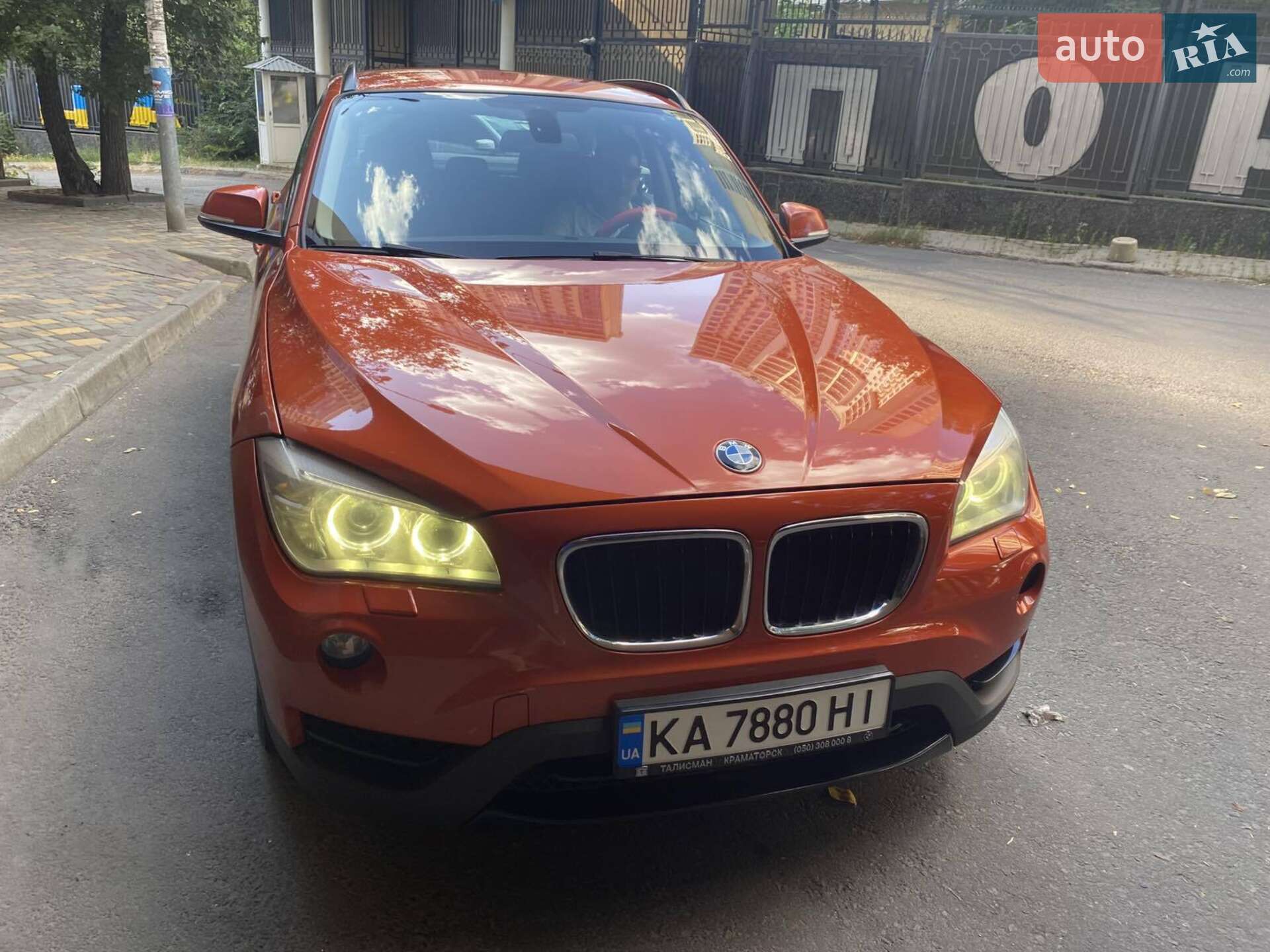 BMW X1 2013 VIN WBAVP71060VW31859 фото оголошення 4 з 39