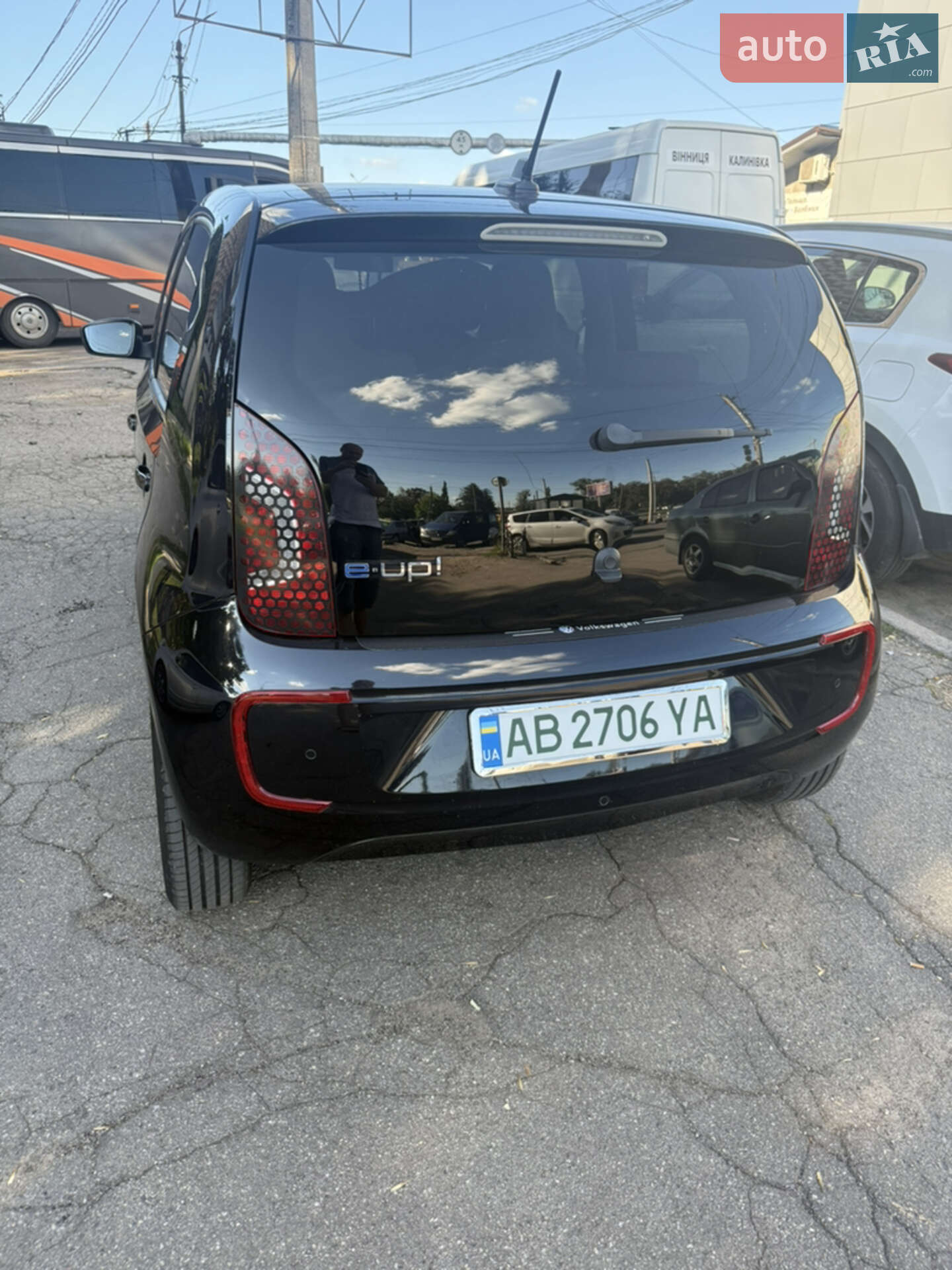 Volkswagen e-Up 2014 VIN WVWZZZAAZED903492 фото оголошення 2 з 11