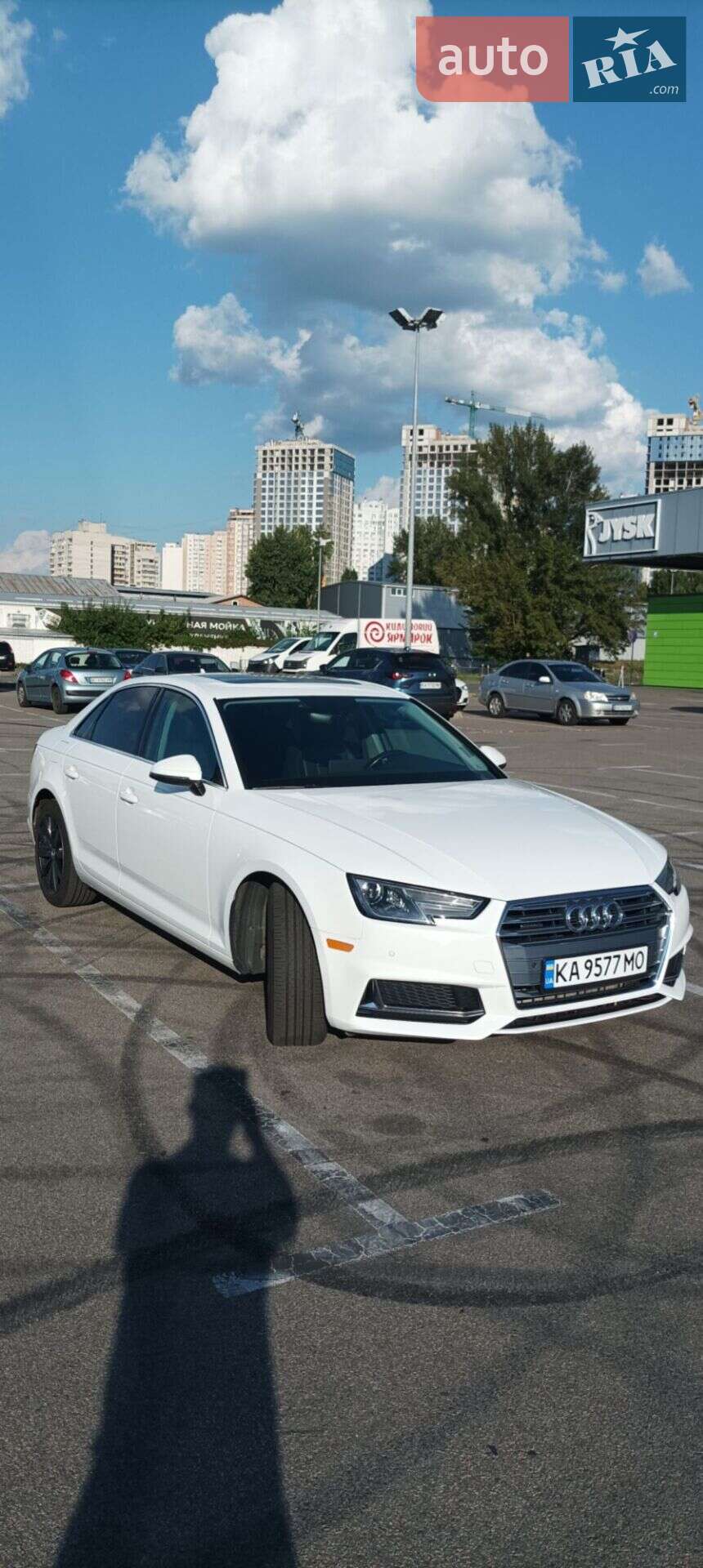 Audi A4 2019 VIN WAUANAF49KN020272 фото оголошення 25 з 28