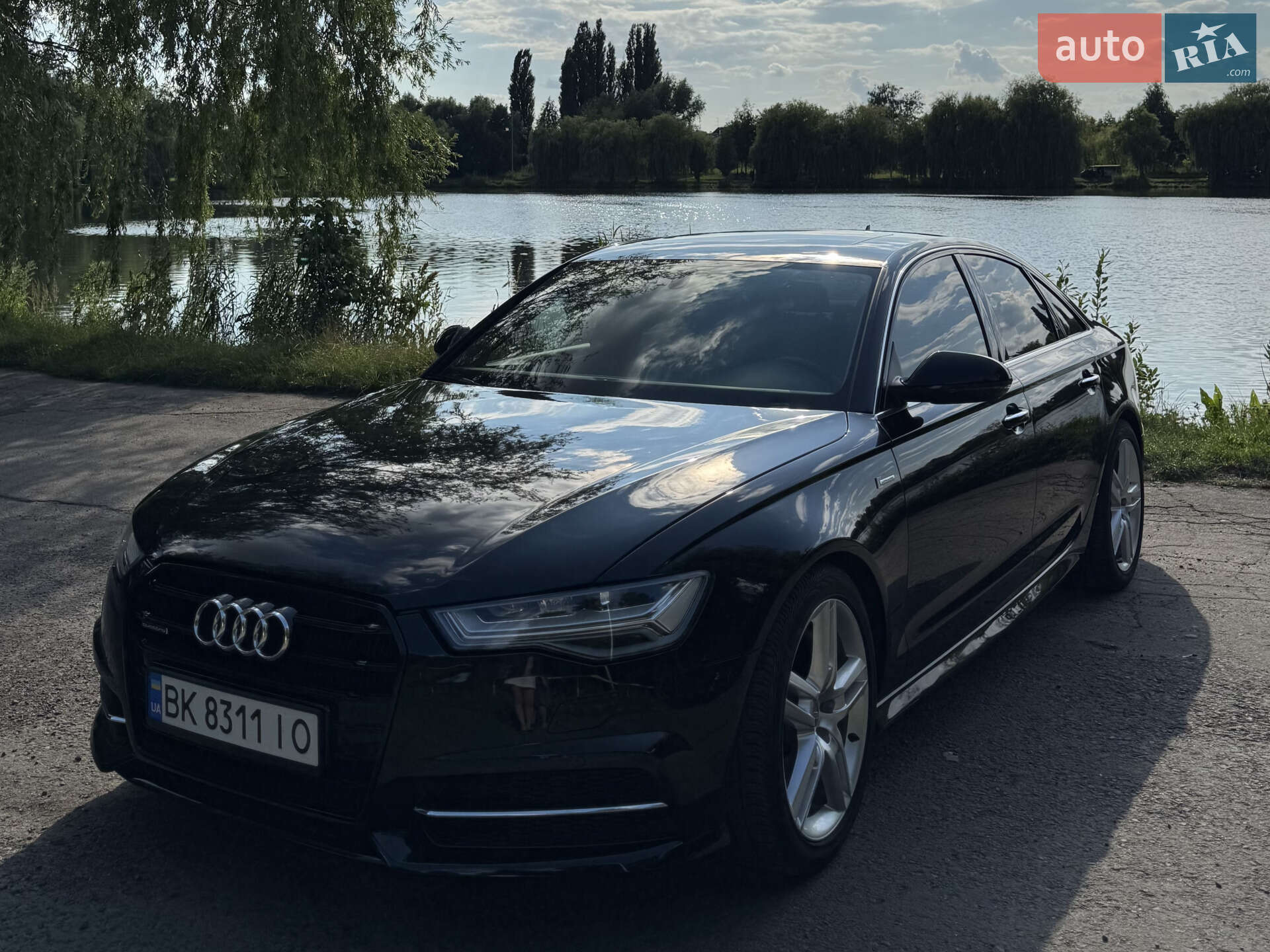 Audi A6 2015 VIN WAUFGAFC9GN125215 фото оголошення 3 з 29