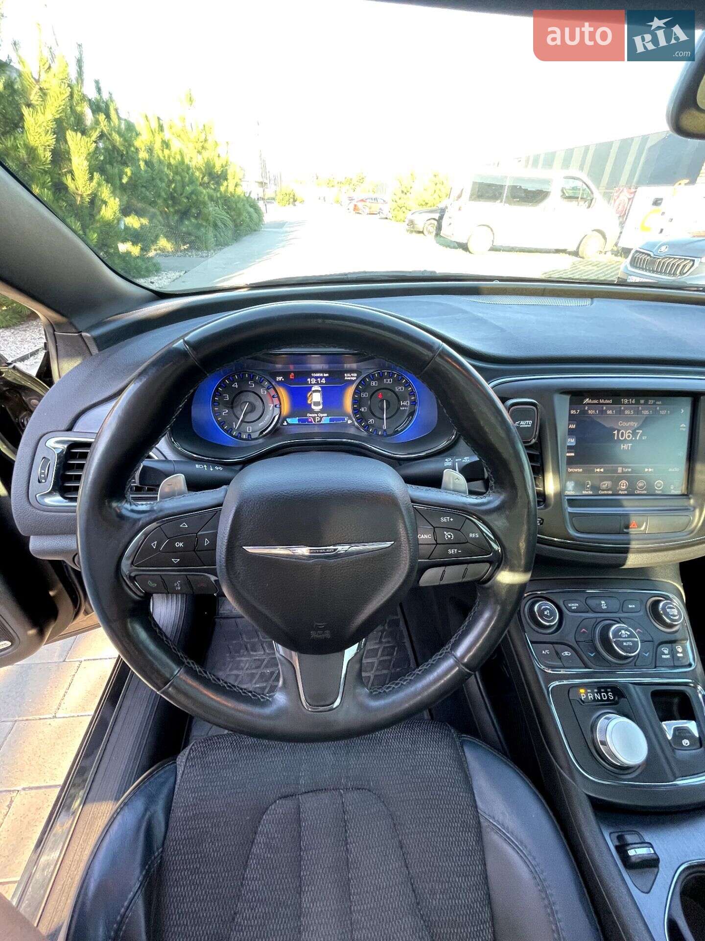 Chrysler 200 2015 VIN 1C3CCCBB4FN650955 фото оголошення 13 з 44
