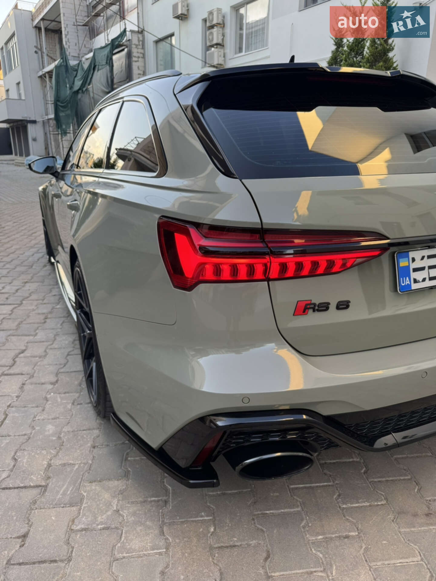 Audi RS6 2021 VIN WUAZZZF25NN901761 фото оголошення 6 з 26