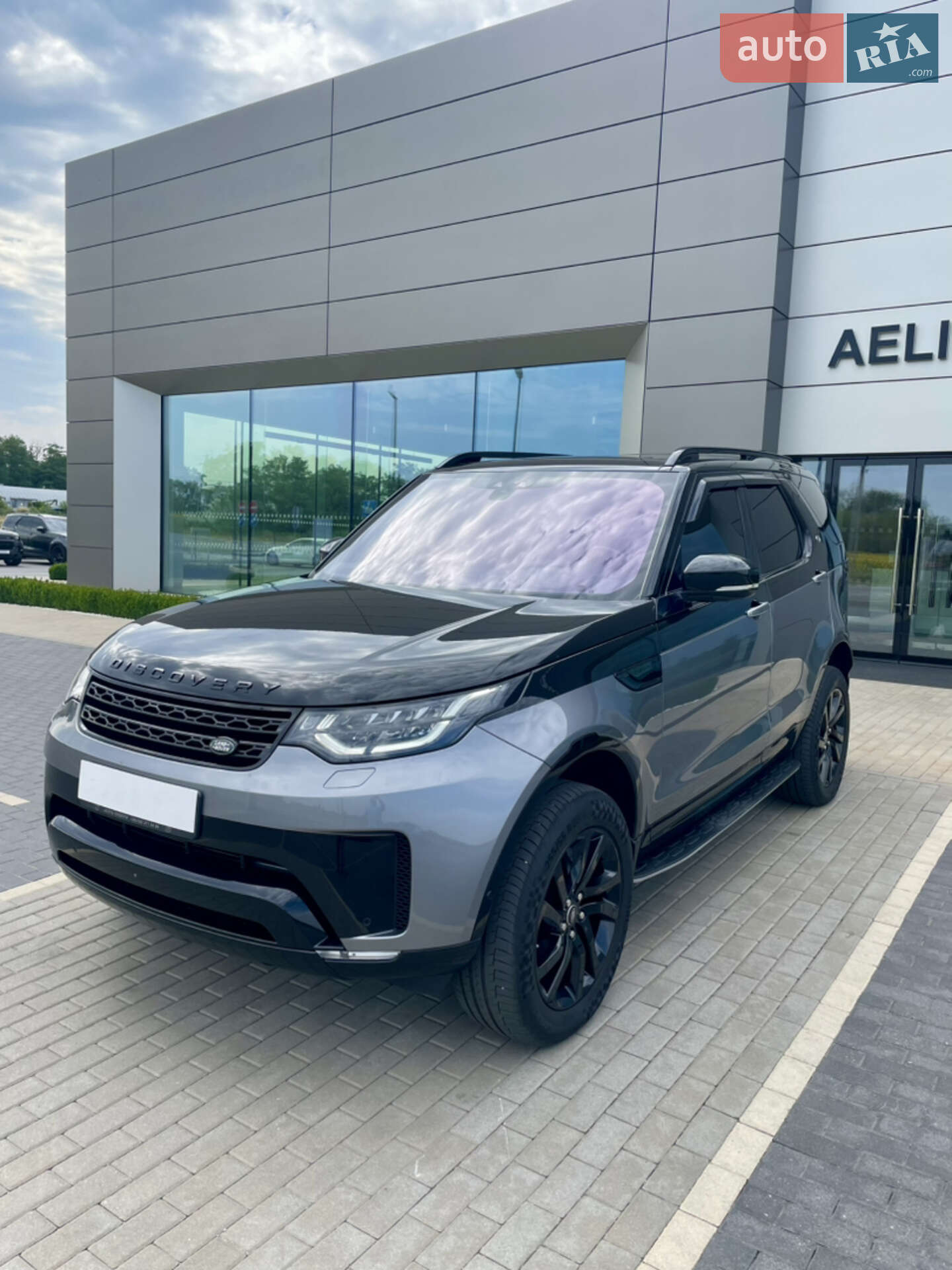 Land Rover Discovery 2020 VIN SALRA2BK4L2434857 фото оголошення 7 з 56