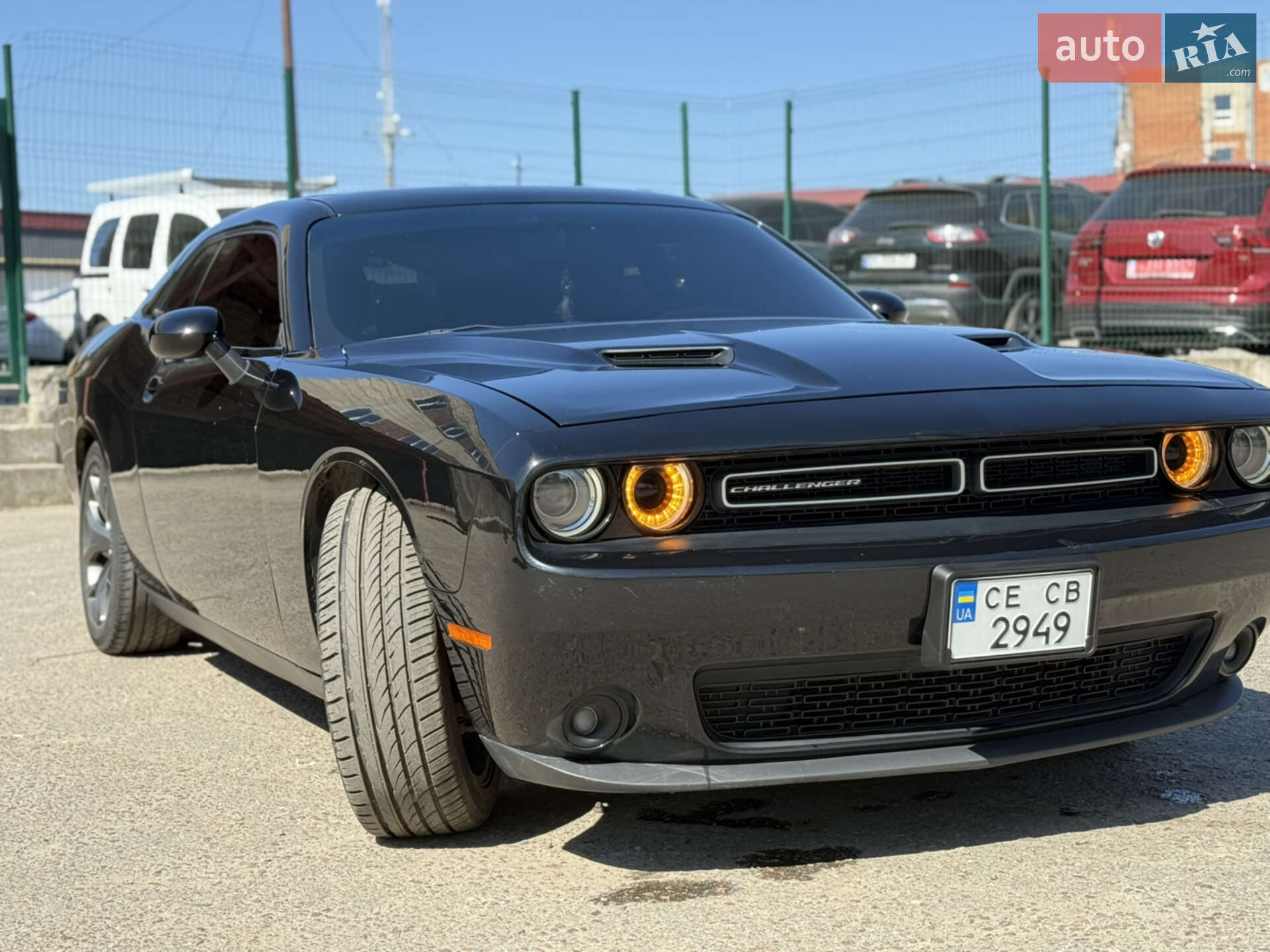 Dodge Challenger 2015 VIN 2C3CDZBG0FH910966 фото оголошення 2 з 9