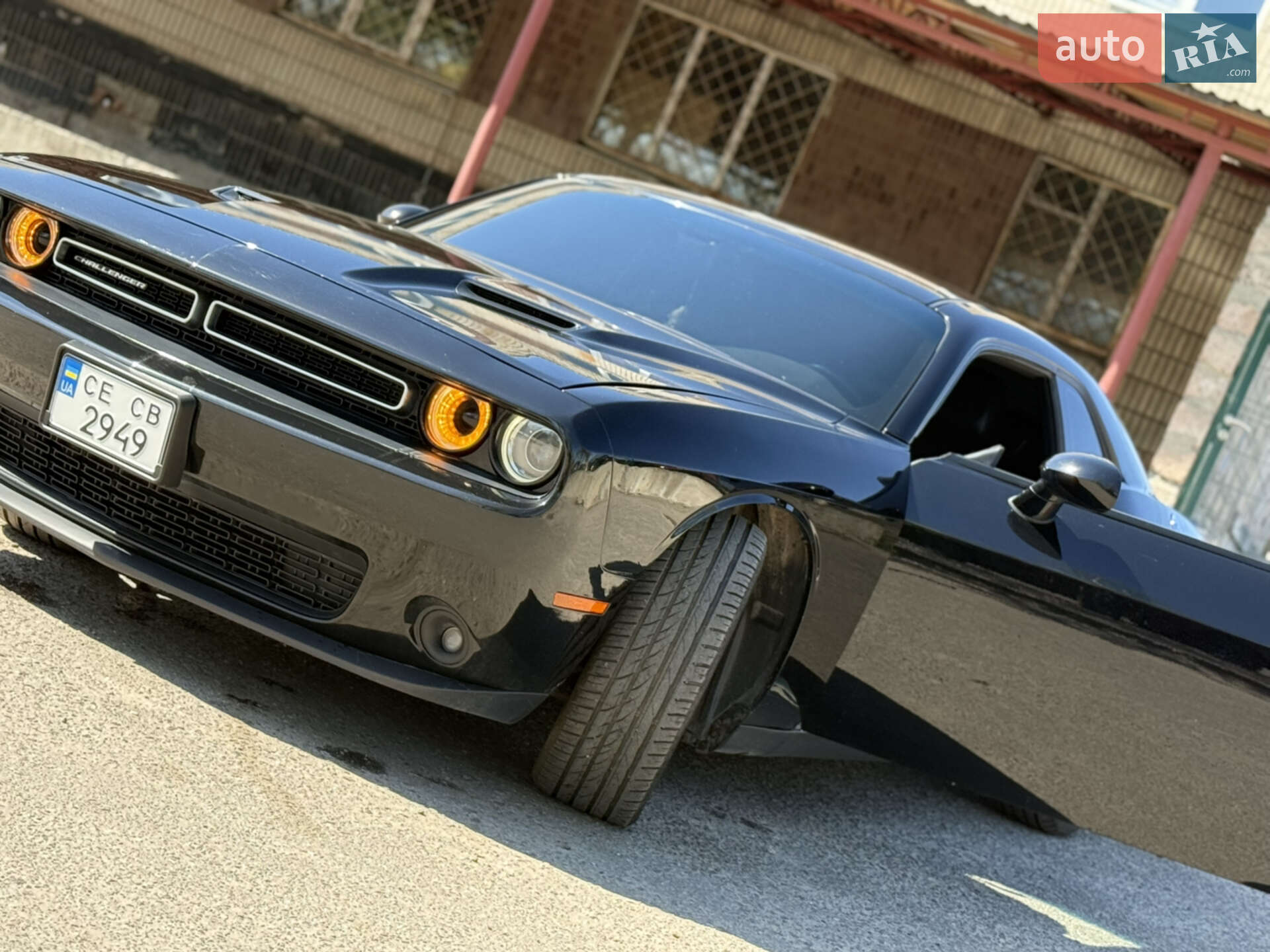 Dodge Challenger 2015 VIN 2C3CDZBG0FH910966 фото оголошення 8 з 9