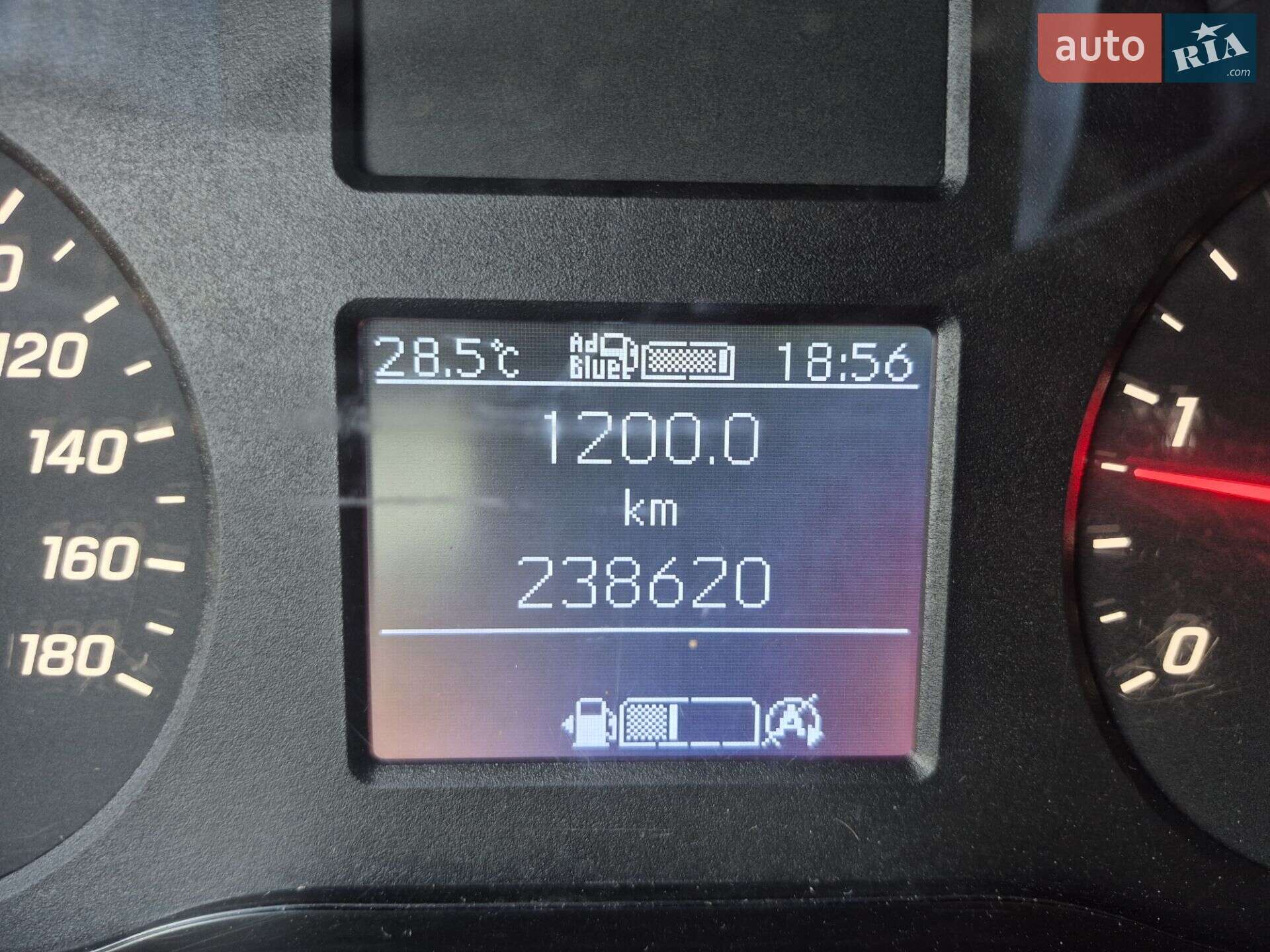 Mercedes-Benz Sprinter 2019 VIN WDB9076351P163894 фото оголошення 30 з 51