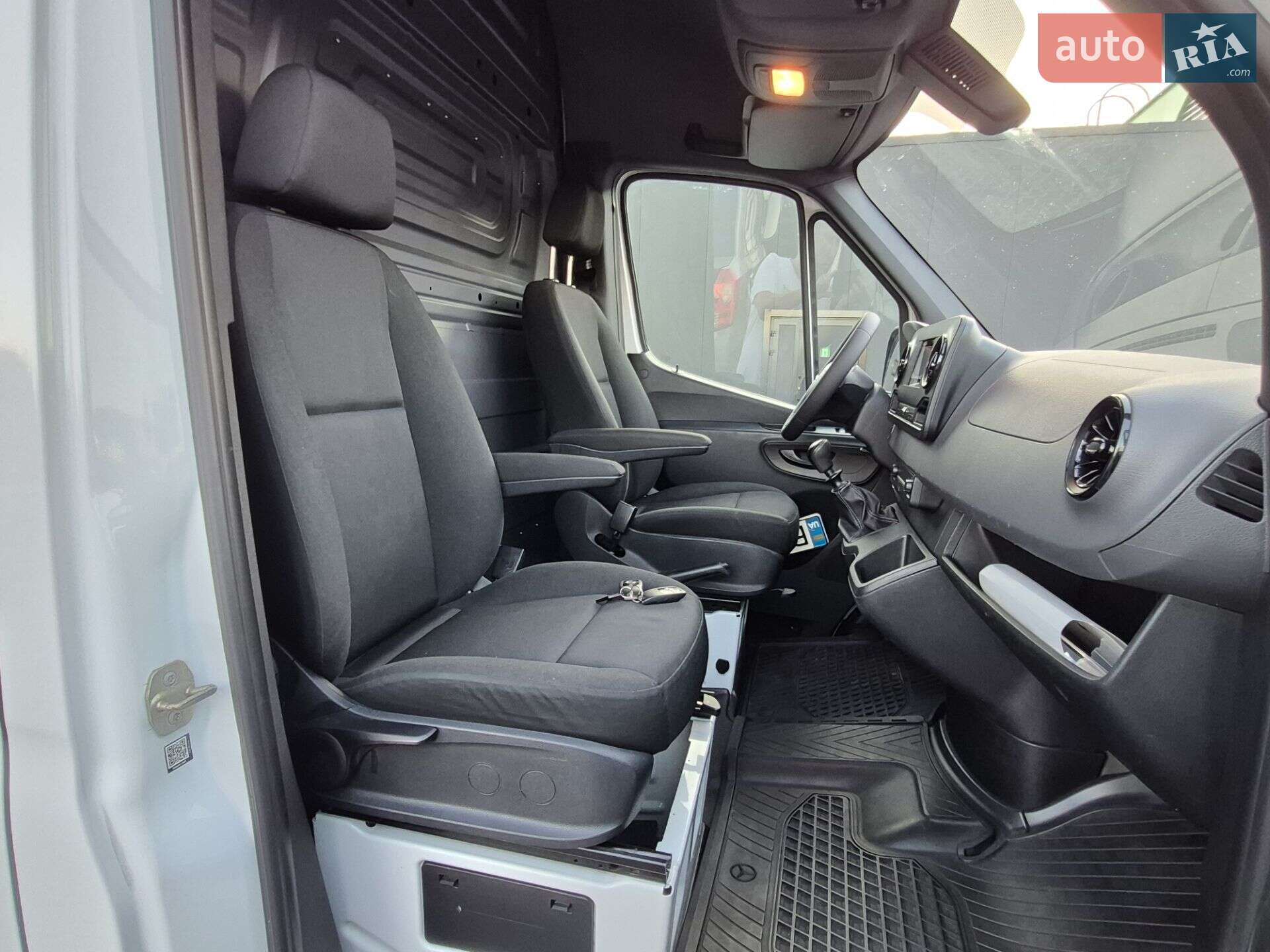 Mercedes-Benz Sprinter 2019 VIN WDB9076351P163894 фото оголошення 50 з 51