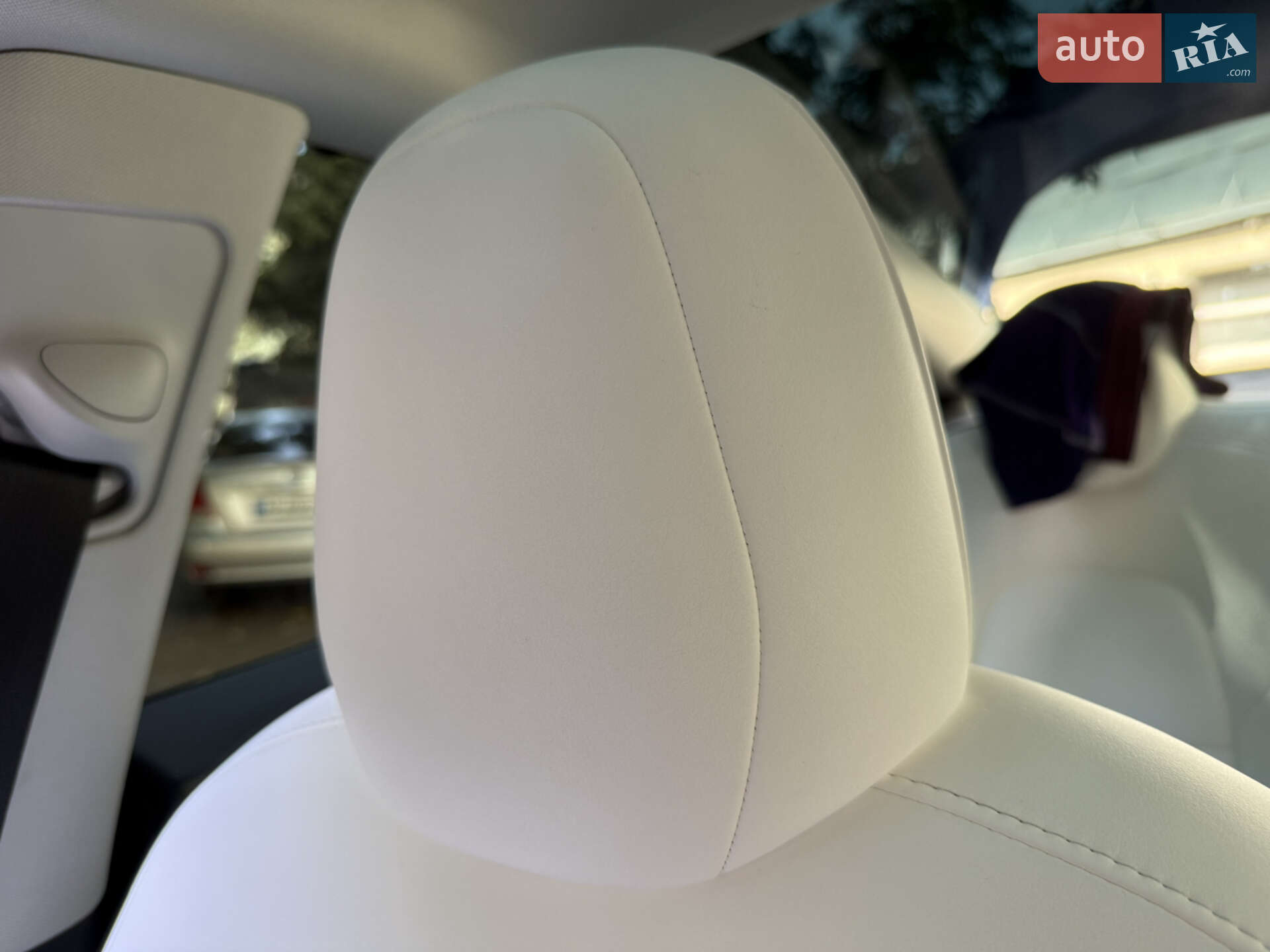 Tesla Model 3 2022 VIN 5YJ3E1EA9NF312607 фото оголошення 28 з 32